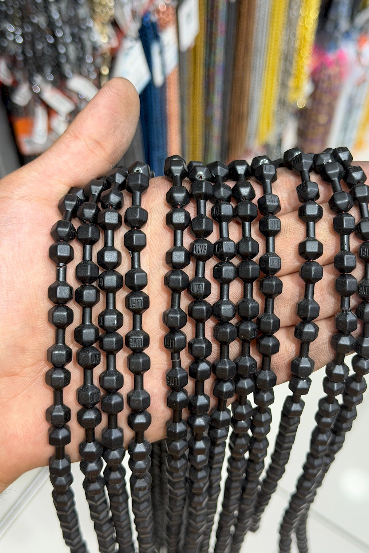Hematit Taşı Dambıl Kesim 8x20mm- Mat Siyah Doğal Taş Dizi