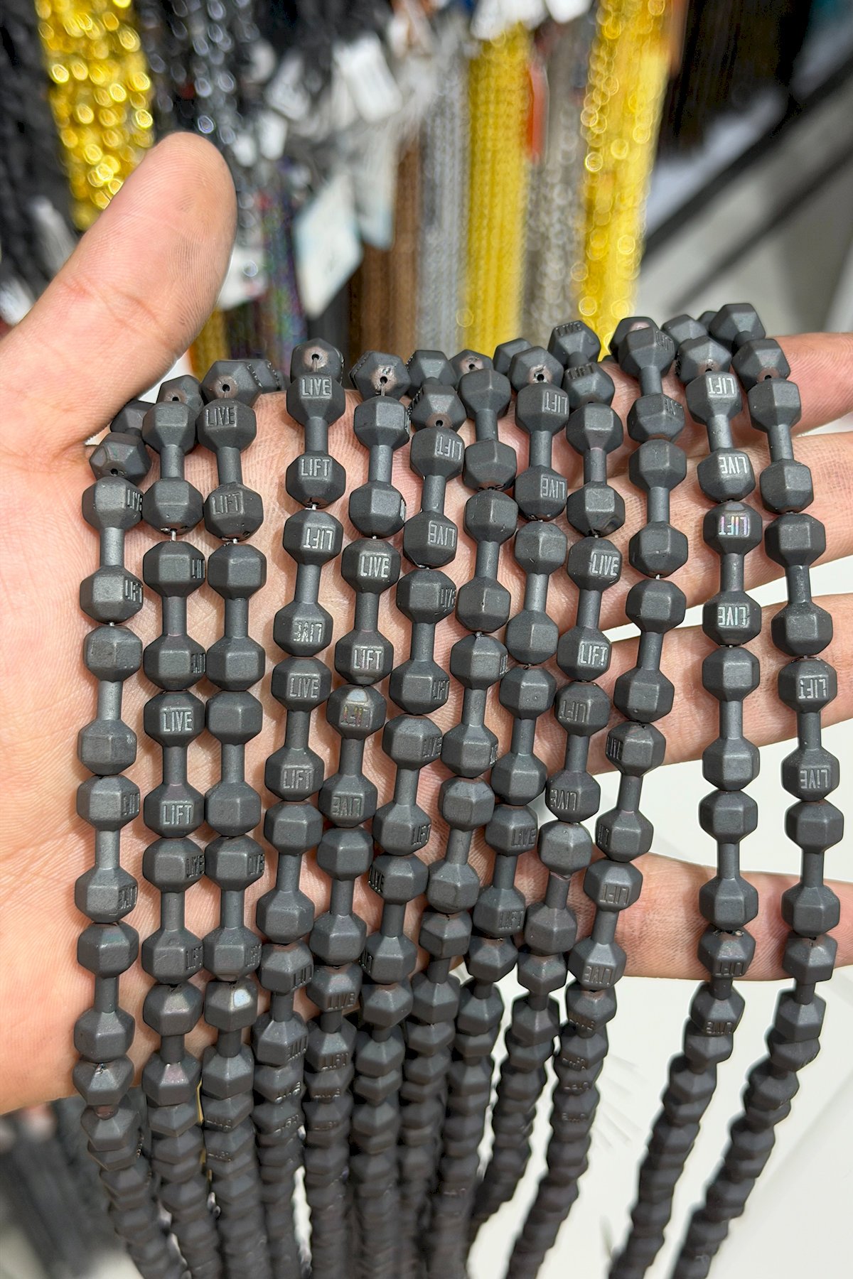 Hematit Taşı Dambıl Kesim 8x20mm- Mat Siyah Doğal Taş Dizi