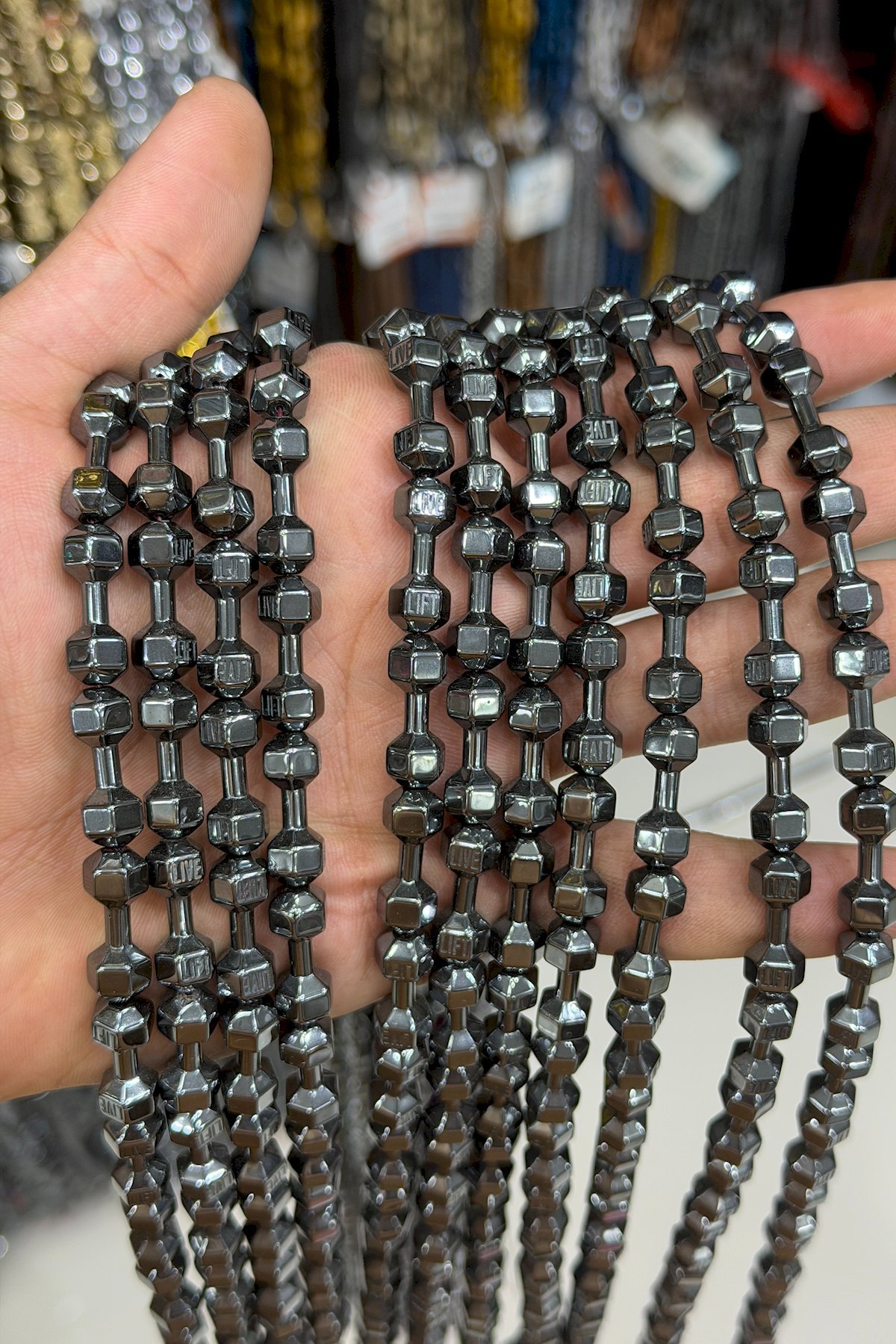 Hematit Taşı Dambıl Kesim Parlak Füme 8x20mm Doğal Taş Dizi
