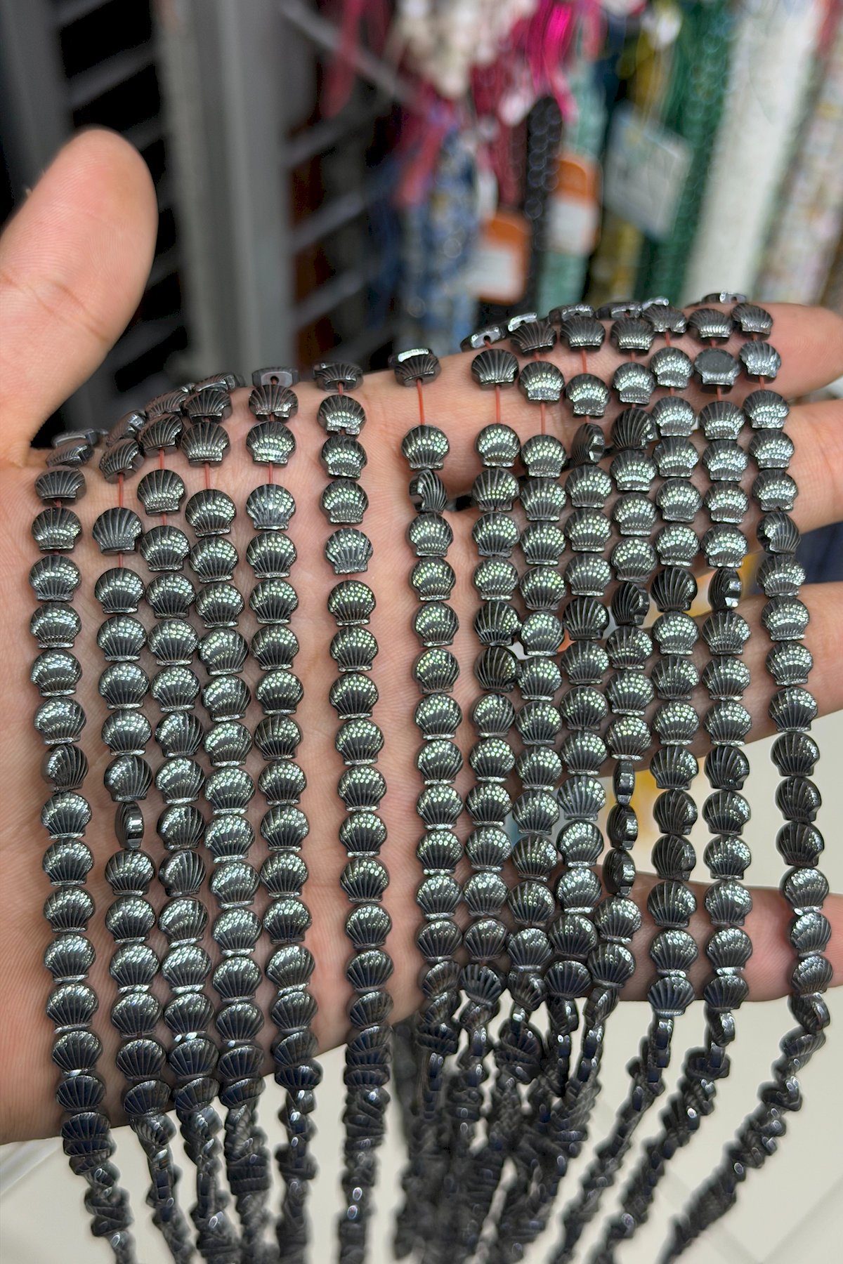 Hematit Taşı Deniz Kabuğu Kesim Parlak Füme 5x3mm Doğal Taş Dizi