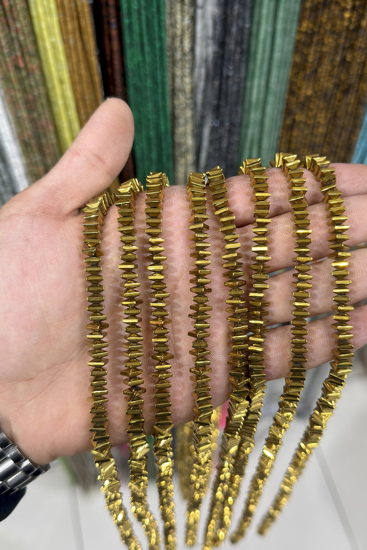 Hematit Taşı Dikdörtgen Kesim 4x6mm- Parlak Gold Doğal Taş Dizi