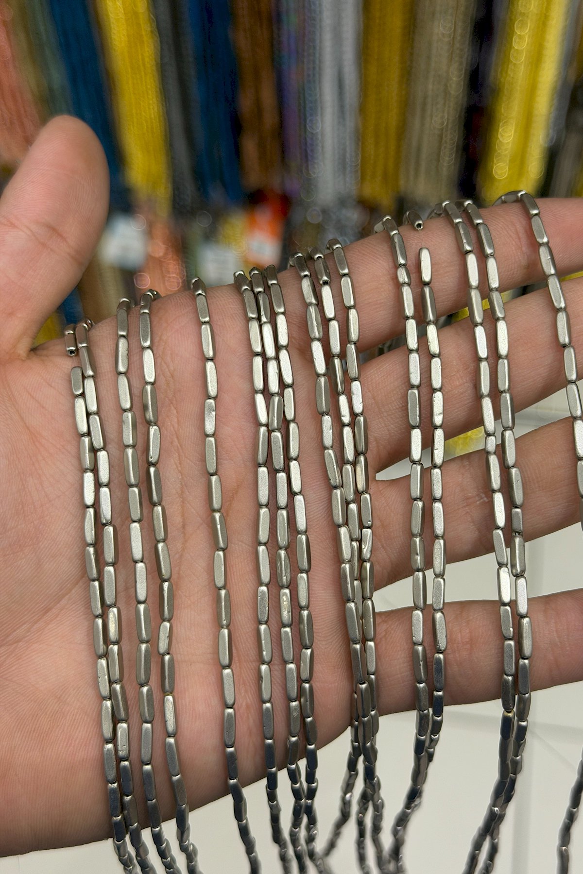 Hematit Taşı Dikdörtgen Kesim Mat Titanyum 2x8mm Doğal Taş Dizi