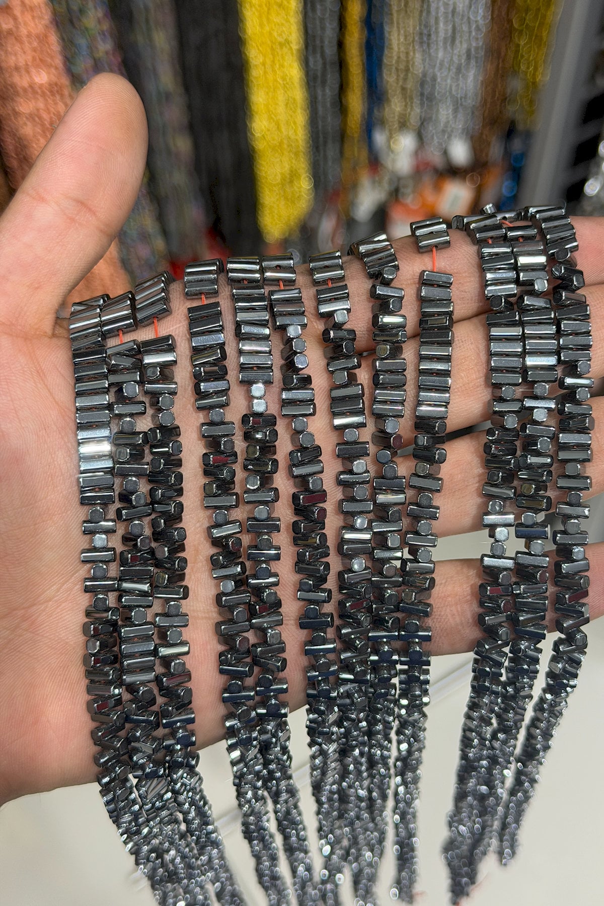 Hematit Taşı Dikdörtgen Kesim Parlak Füme 3x5mm Doğal Taş Dizi