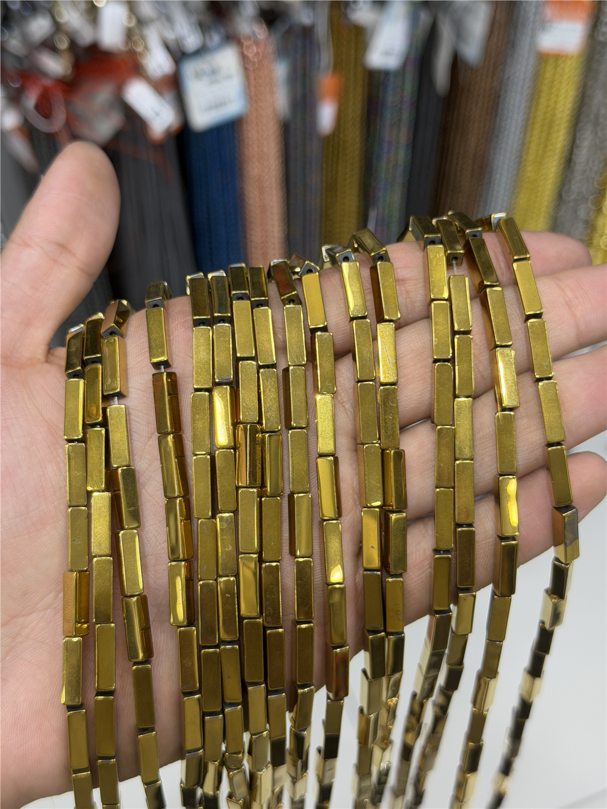 Hematit Taşı Dikdörtgen Kesim Parlak Gold 4x13mm Doğal Taş Dizi