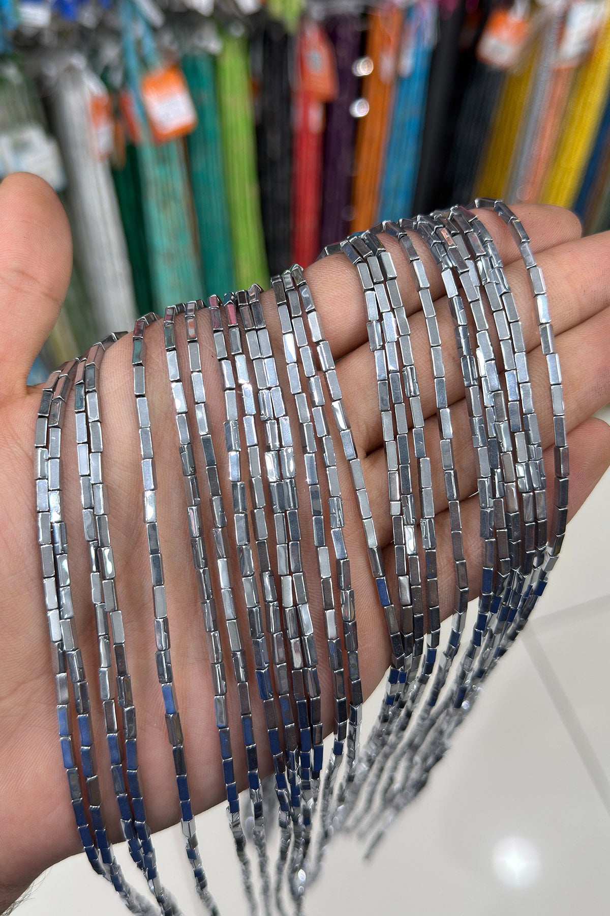 Hematit Taşı Dikdörtgen Kesim Parlak Gümüş 2x6mm Doğal Taş Dizi