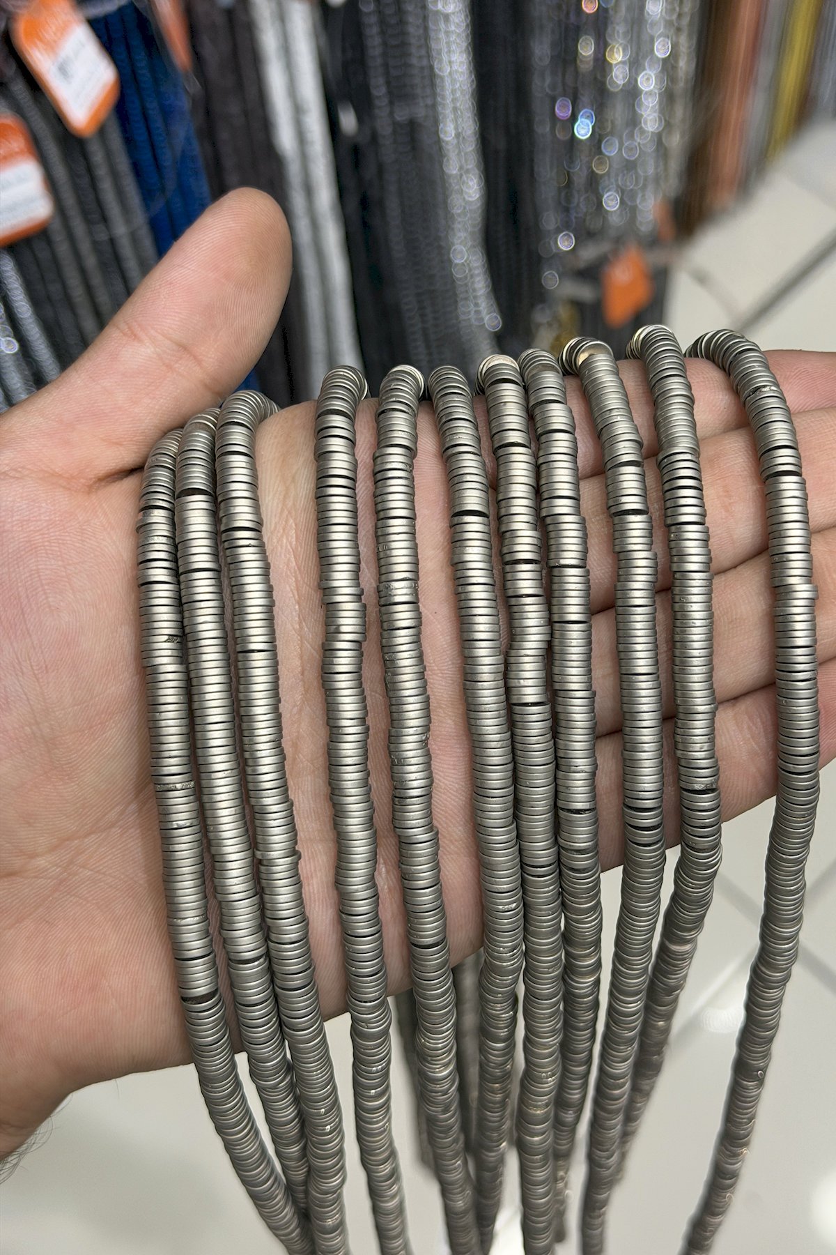 Hematit Taşı Disk Rondela Kesim 6x1mm- Mat Titanyum Doğal Taş Dizi