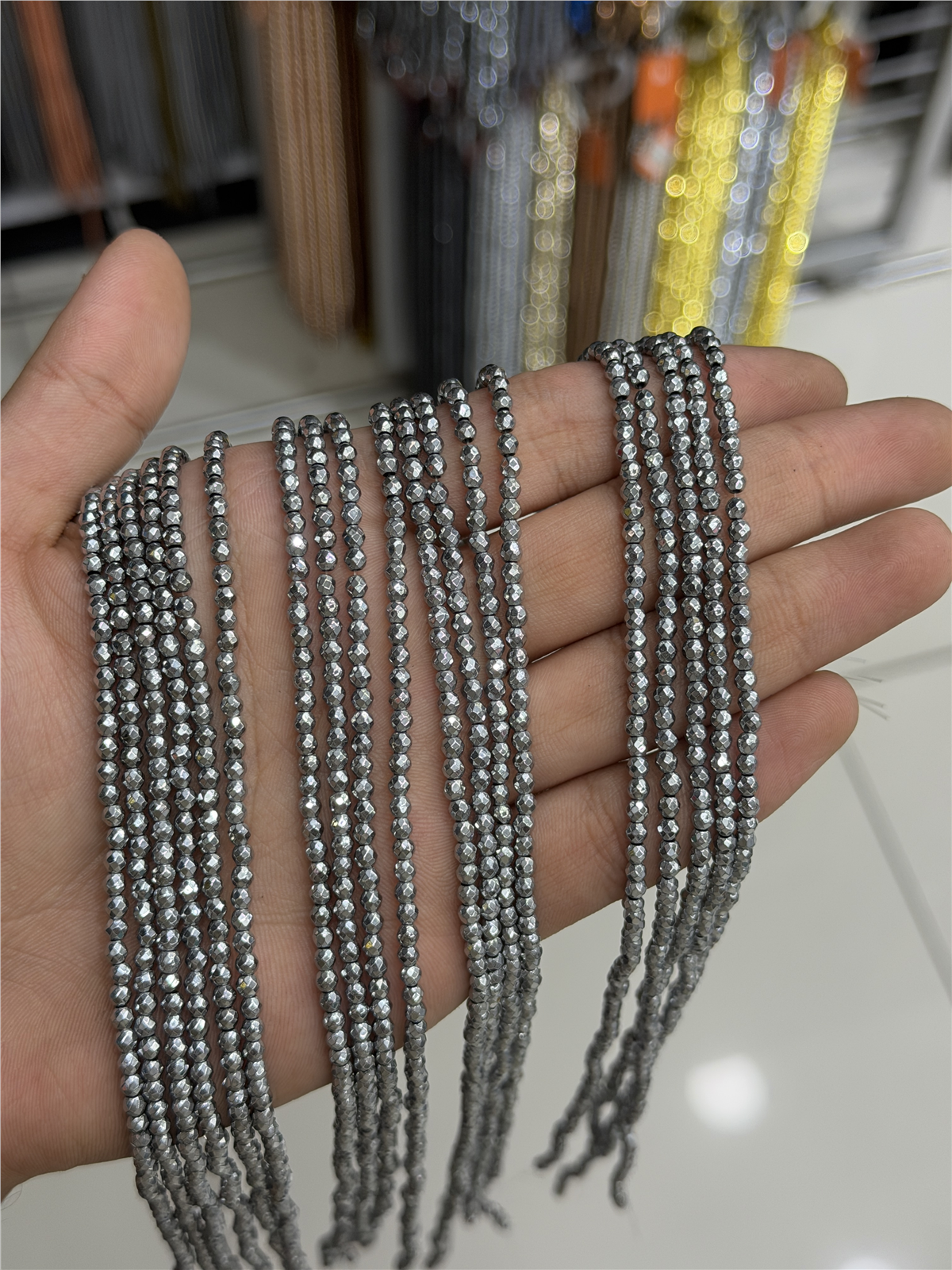 Hematit Taşı Faset Kesim Parlak Gümüş 3mm Doğal Taş Dizi