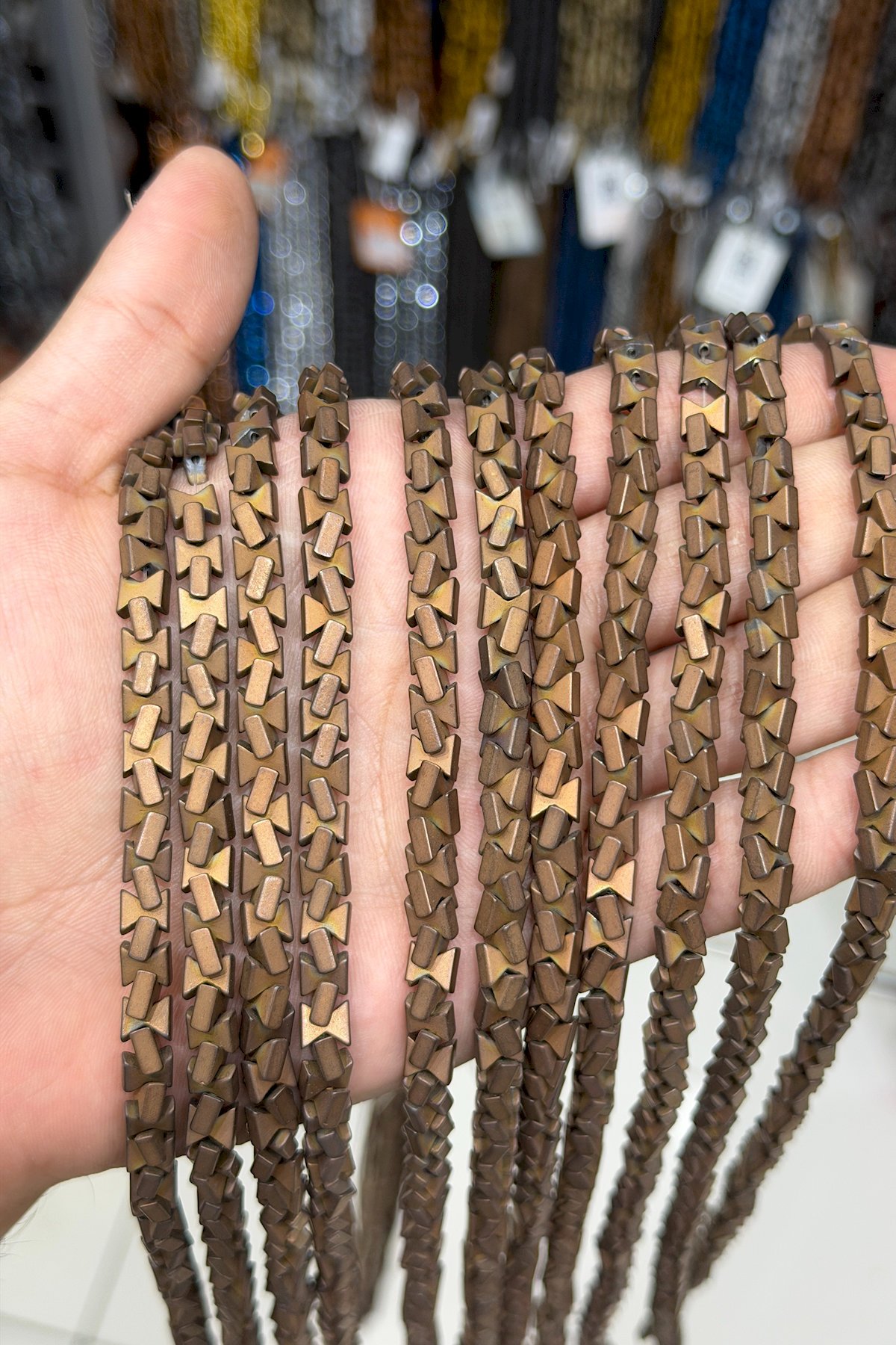 Hematit Taşı Fiyonk Kesim Mat Kahverengi 6x6mm Doğal Taş Dizi