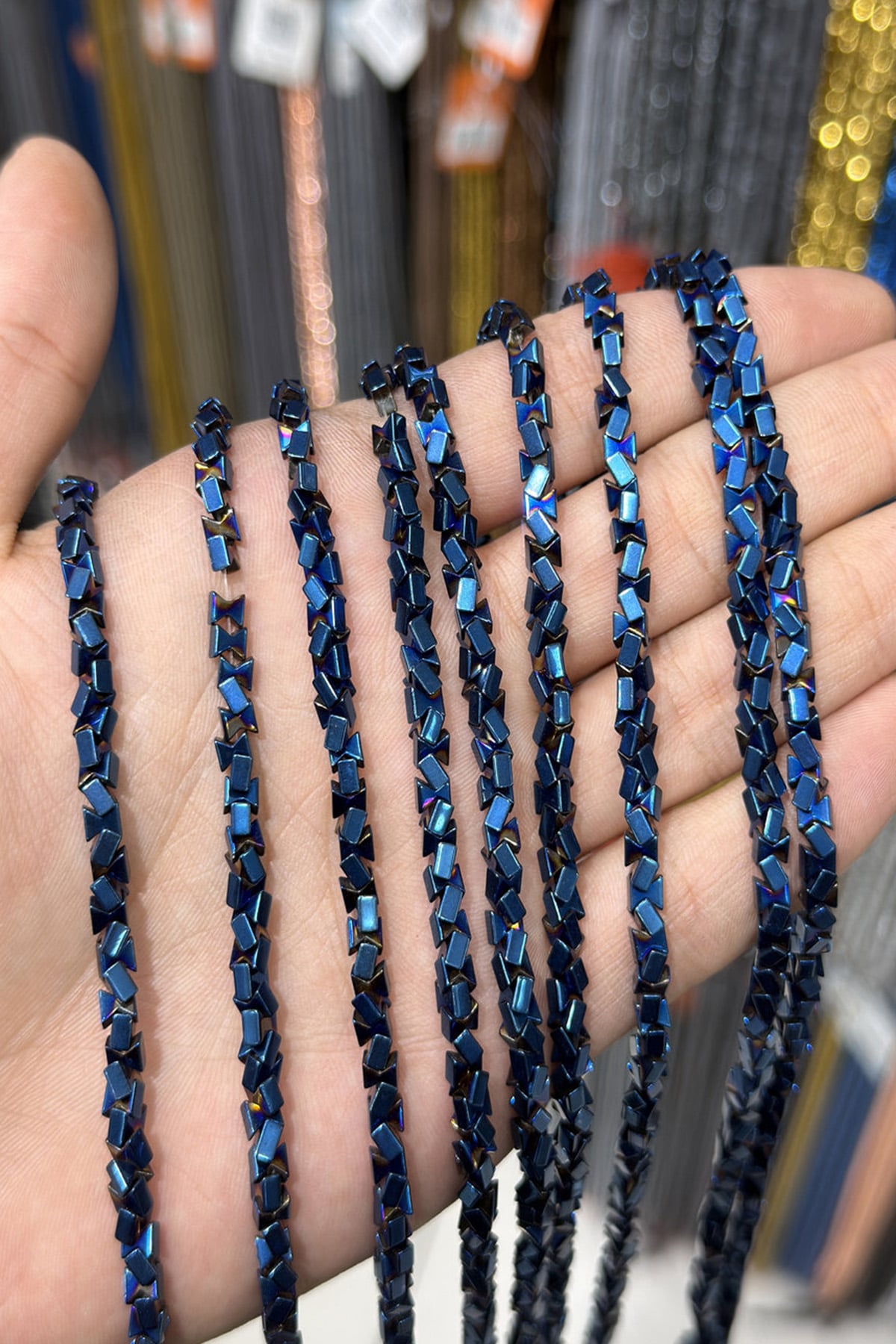 Hematit Taşı Fiyonk Kesim Parlak Mavi 4x4mm Doğal Taş Dizi