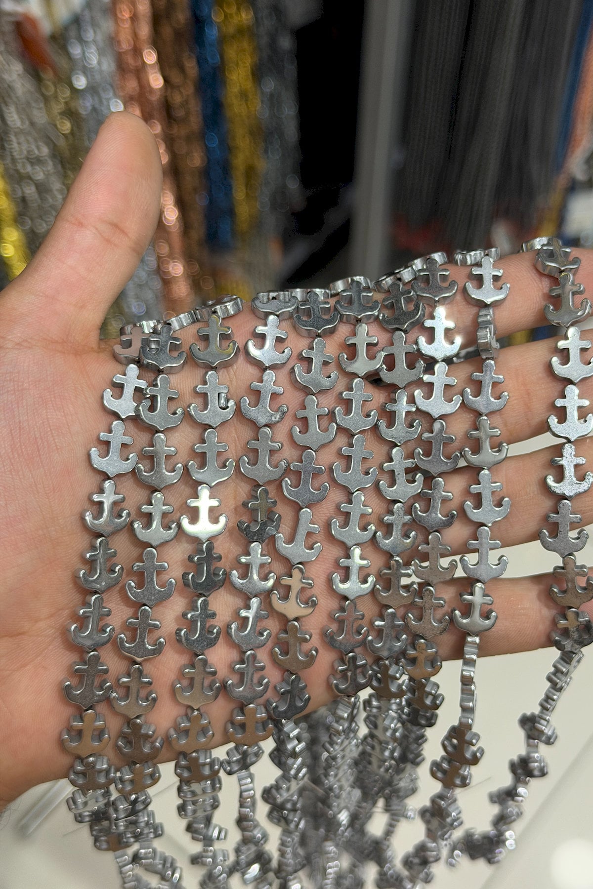 Hematit Taşı Gemi Kesim Parlak Gümüş 12x10mm Doğal Taş Dizi