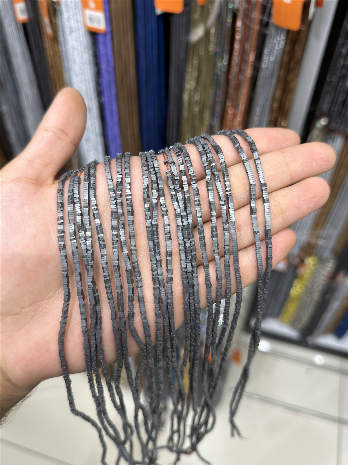 Hematit Taşı Kare Rondela Kesim Mat Gri 2x1mm Doğal Taş Dizi