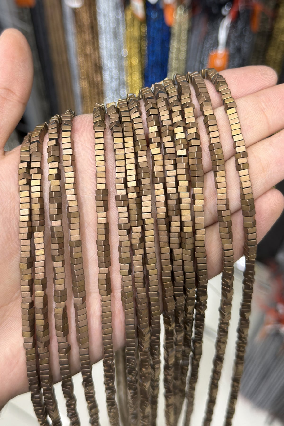 Hematit Taşı Kare Rondela Kesim Mat Kahverengi 4x2mm Doğal Taş Dizi