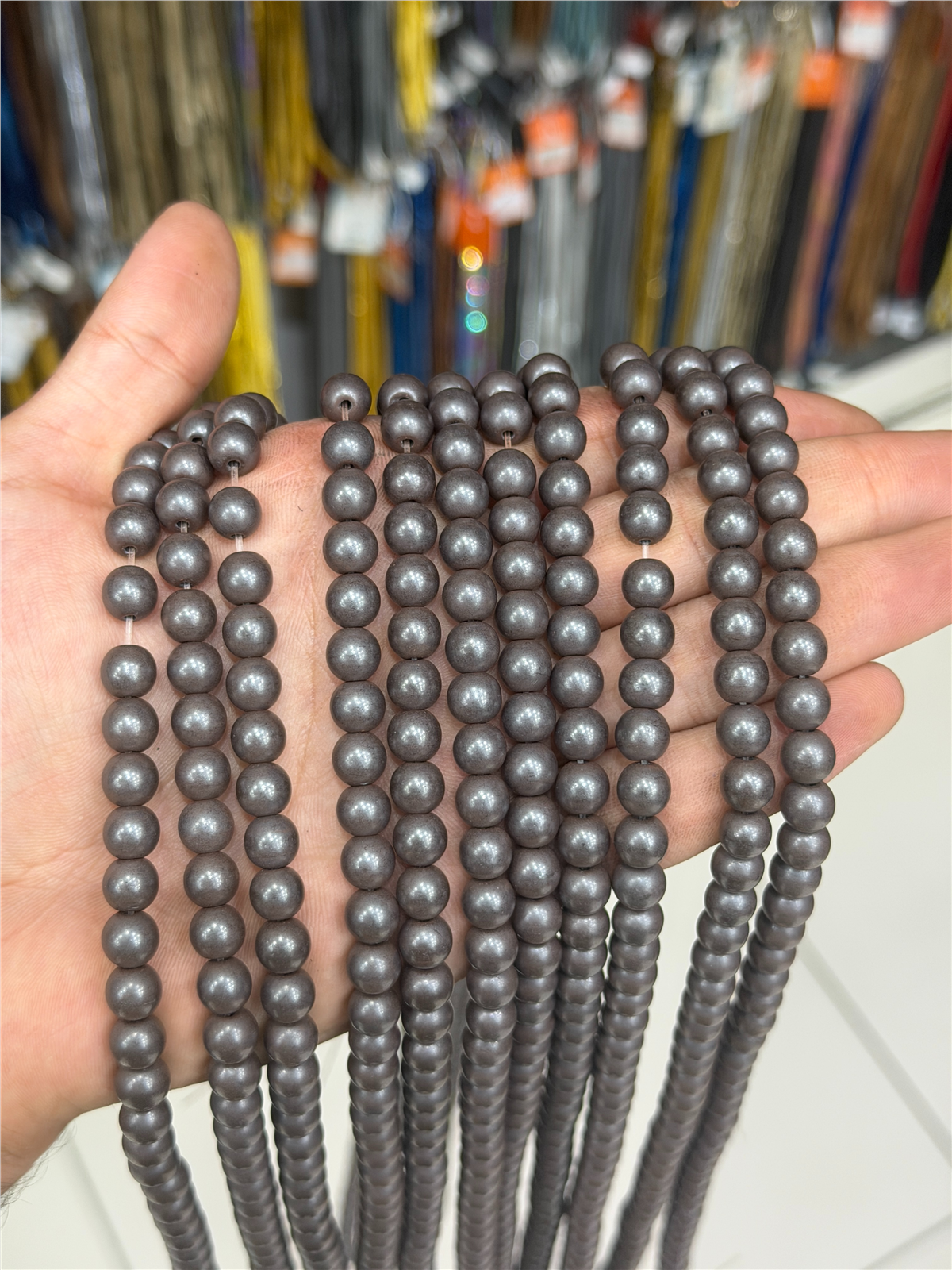 Hematit Taşı Küre Kesim Mat Gri 8mm Doğal Taş Dizi