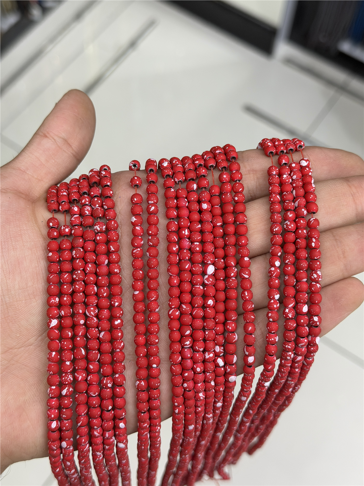 Hematit Taşı Küre Kesim Mat Kırmızı 4mm Doğal Taş Dizi