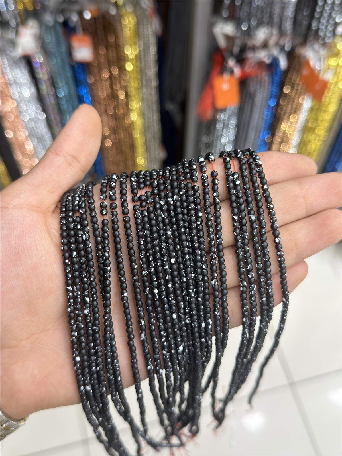 Hematit Taşı Küre Kesim Mat Siyah 3mm Doğal Taş Dizi
