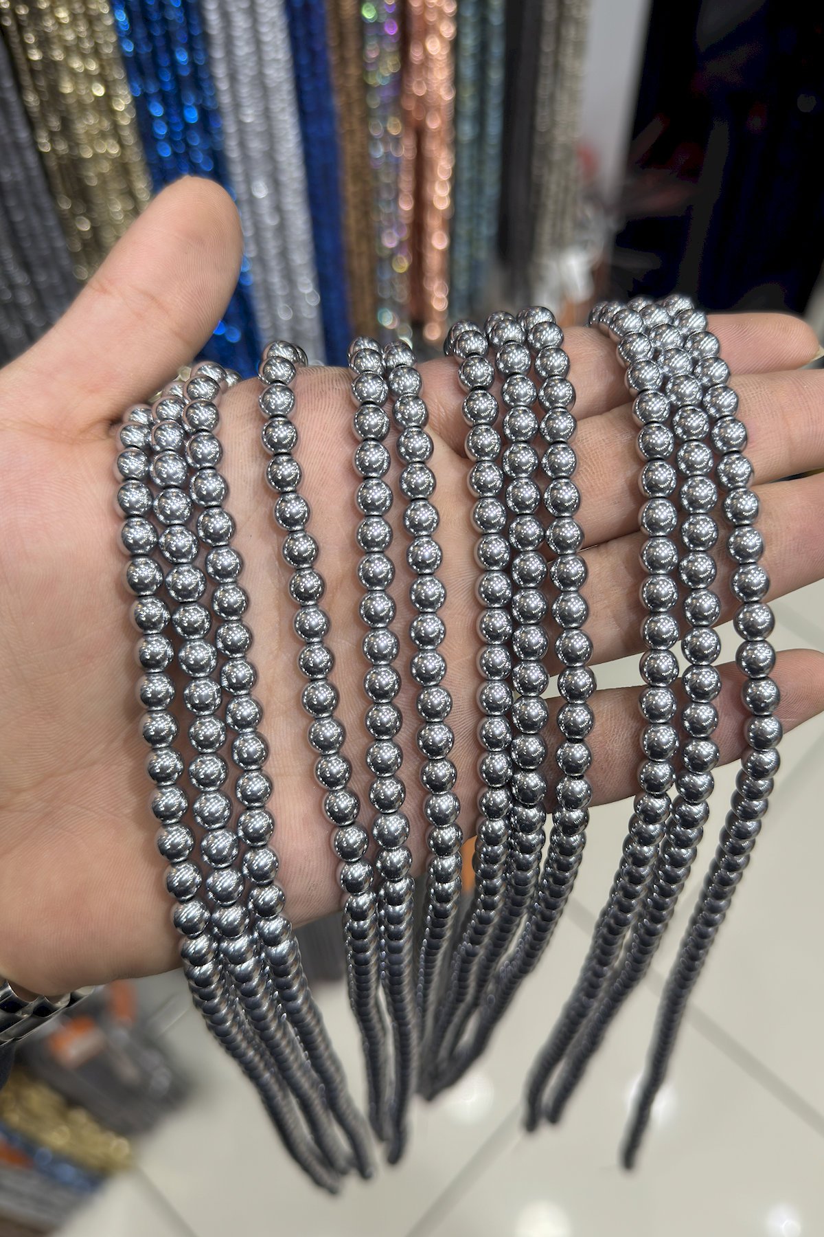 Hematit Taşı Küre Kesim Parlak Gümüş 6mm Doğal Taş Dizi