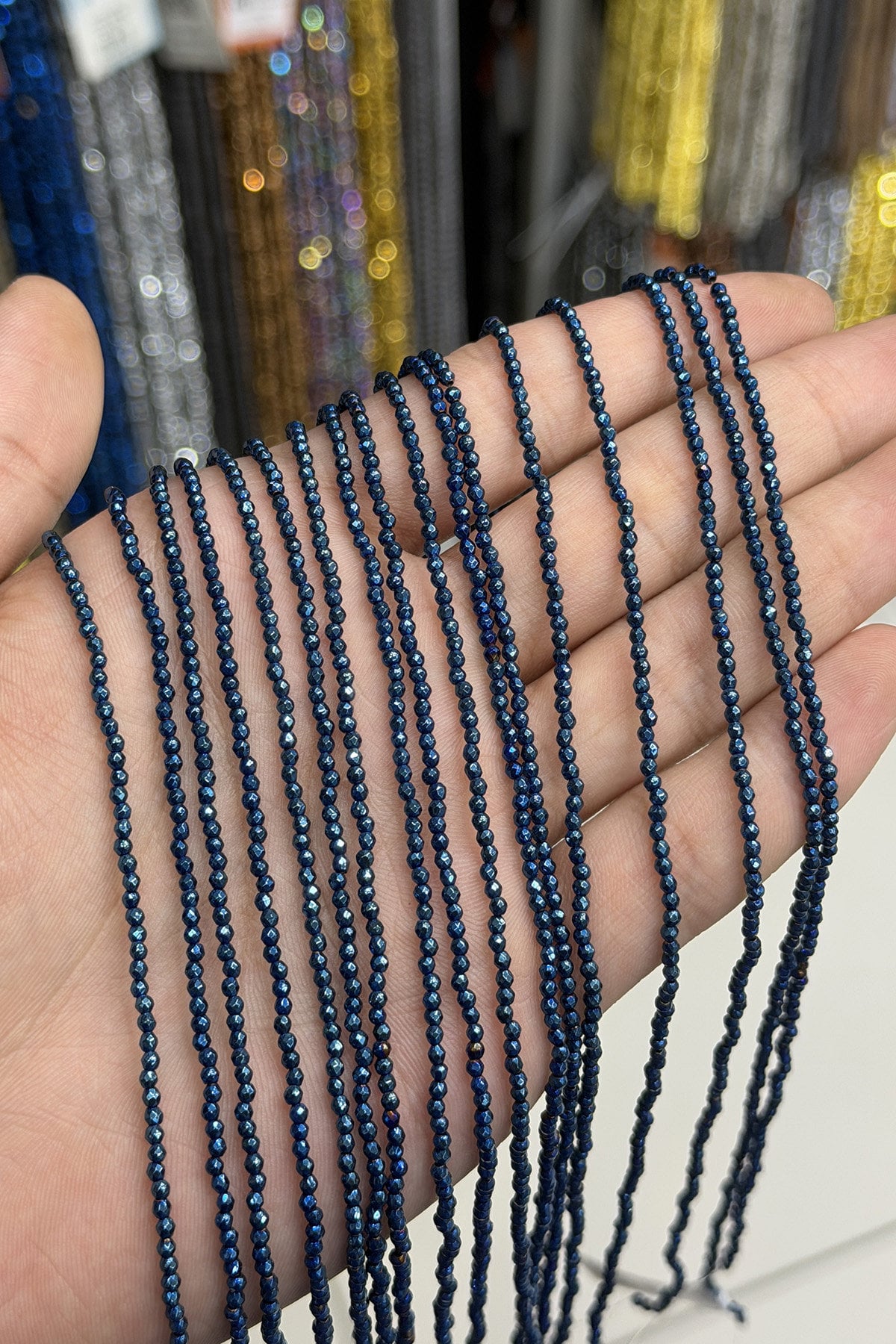 Hematit Taşı Küre Kesim Parlak Mavi 2mm Doğal Taş Dizi