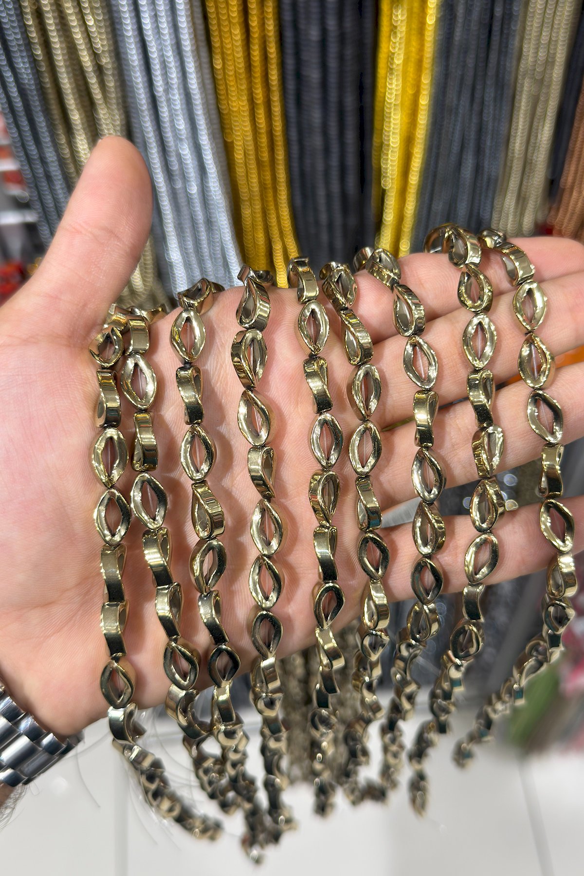 Hematit Taşı Parlak Füme 13x8mm Doğal Taş Dizi