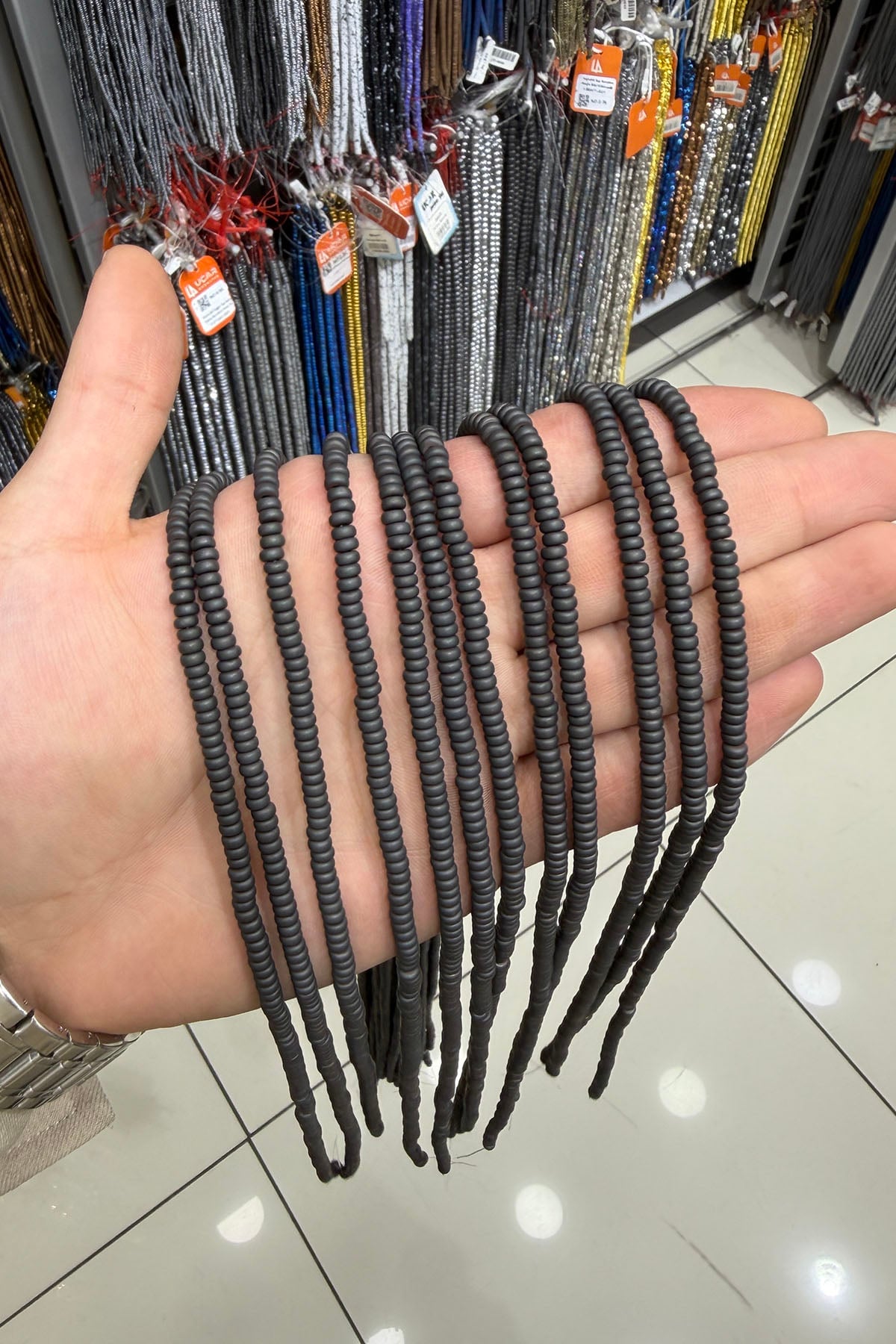 Hematit Taşı Rondela Kesim 4x2mm- Mat Siyah Doğal Taş Dizi