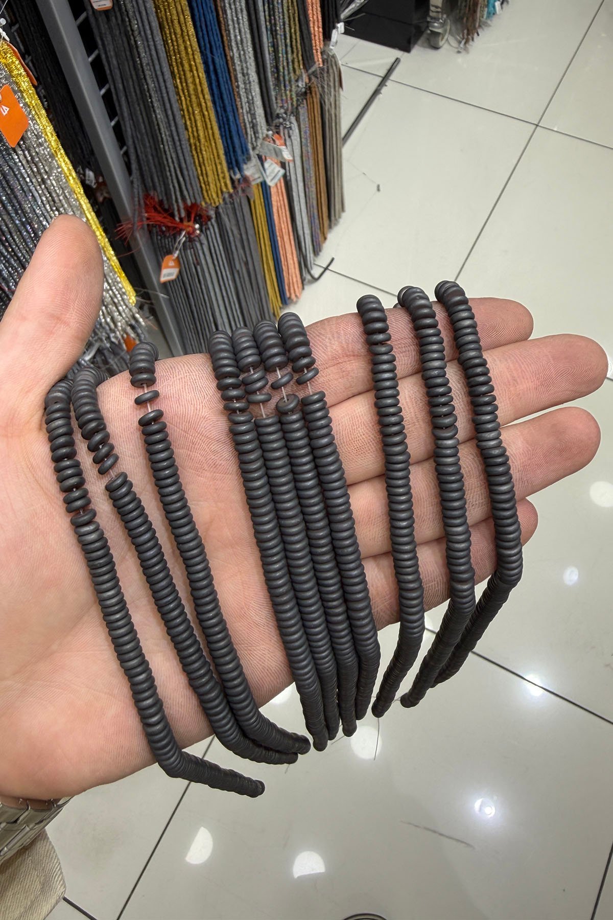 Hematit Taşı Rondela Kesim 6x2mm- Mat Siyah Doğal Taş Dizi