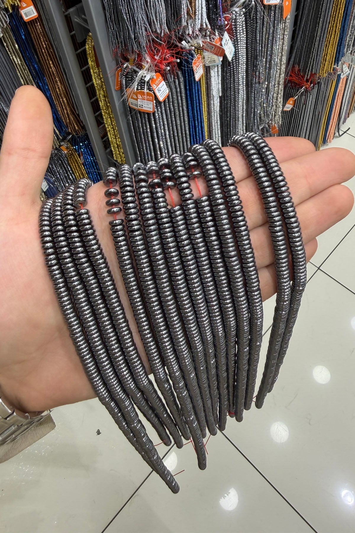 Hematit Taşı Rondela Kesim 6x2mm- Parlak Füme Doğal Taş Dizi