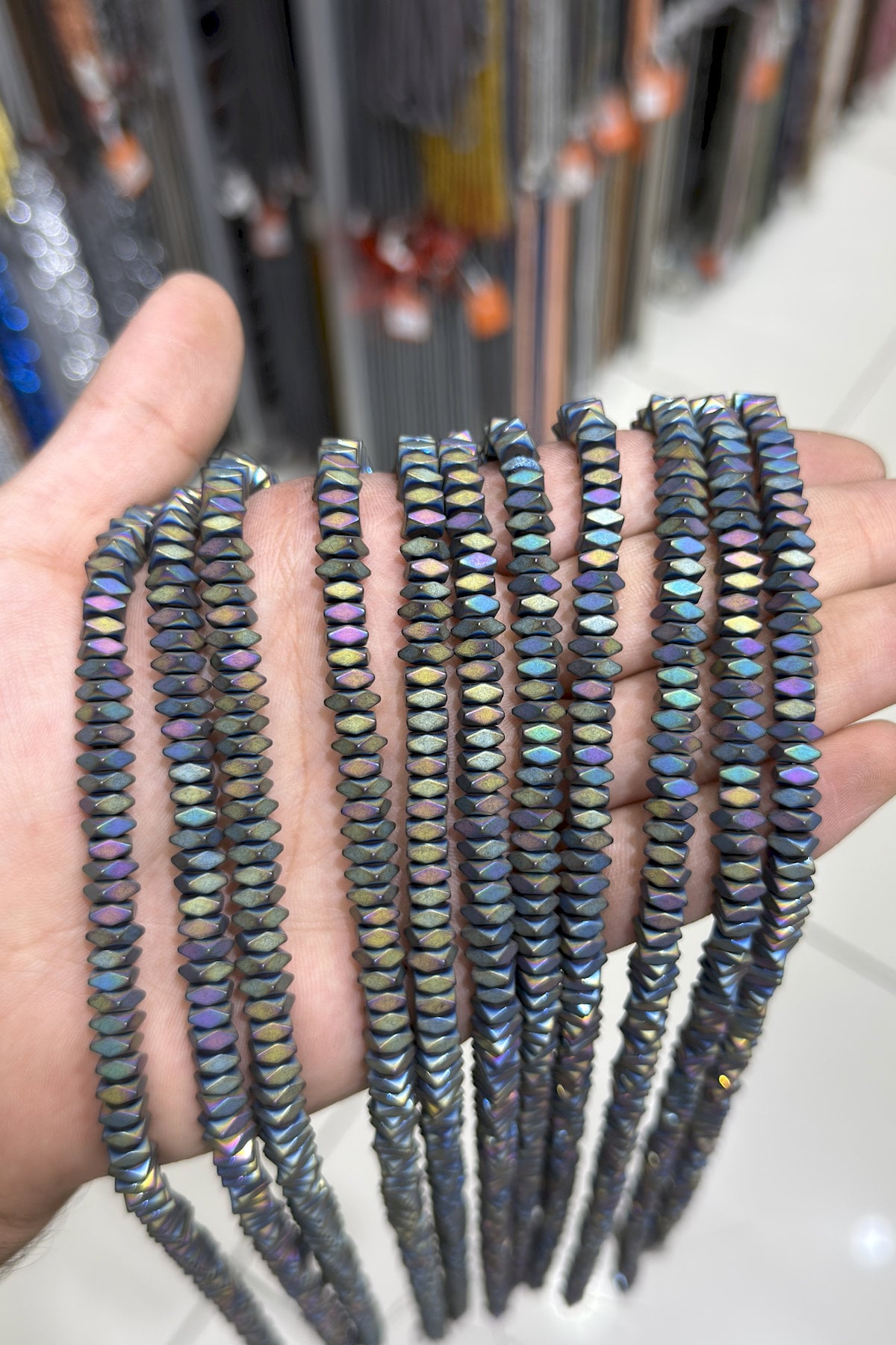 Hematit Taşı Rondela Kesim Mat Gökkuşağı 6x3mm Doğal Taş Dizi