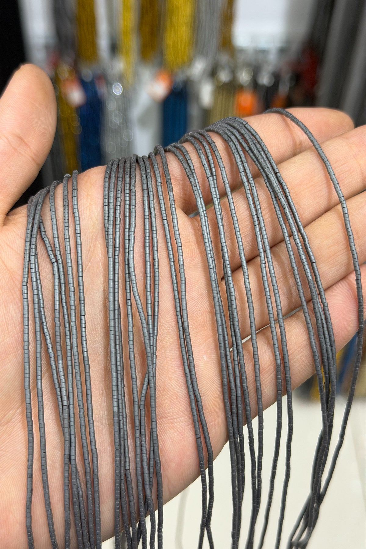 Hematit Taşı Rondela Kesim Mat Gri 1x1mm Doğal Taş Dizi