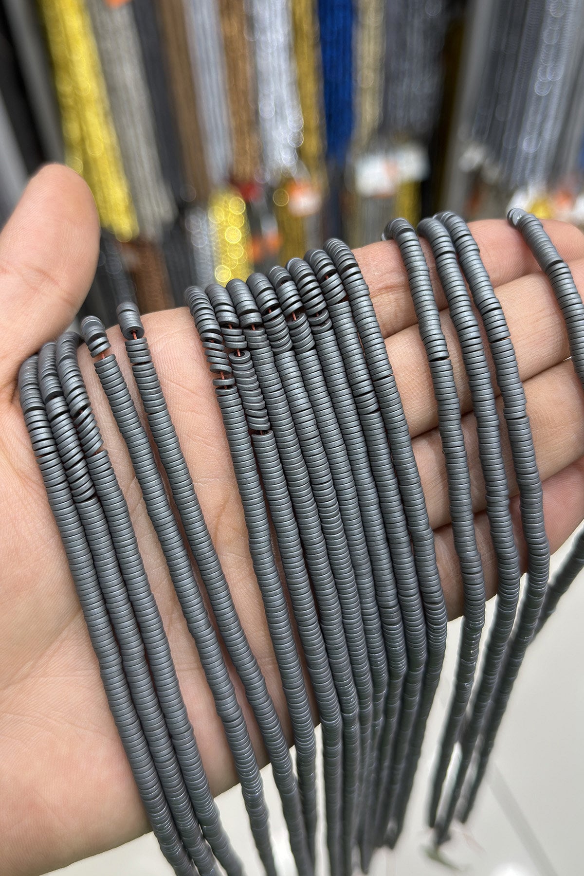 Hematit Taşı Rondela Kesim Mat Gri 4x1mm Doğal Taş Dizi