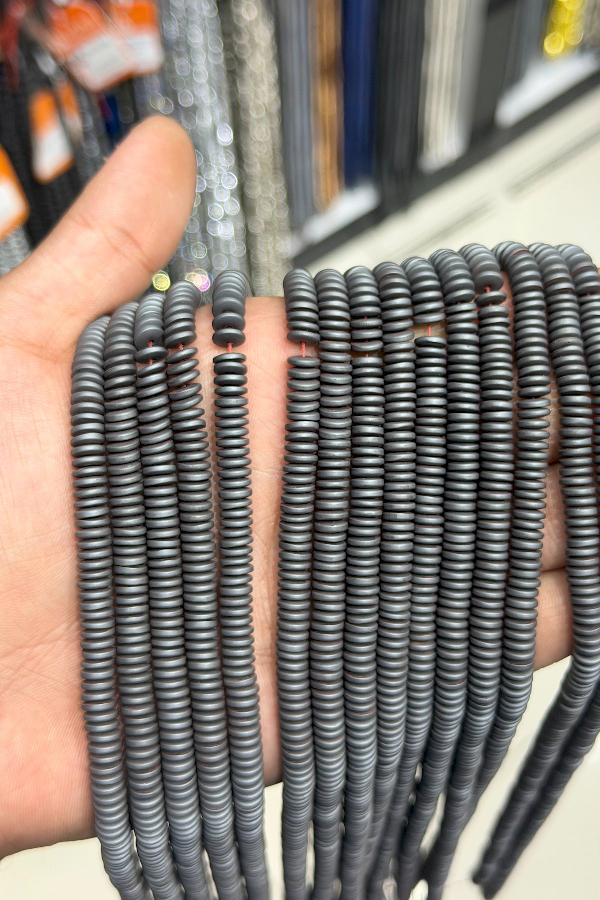 Hematit Taşı Rondela Kesim Mat Gri 6x1mm Doğal Taş Dizi
