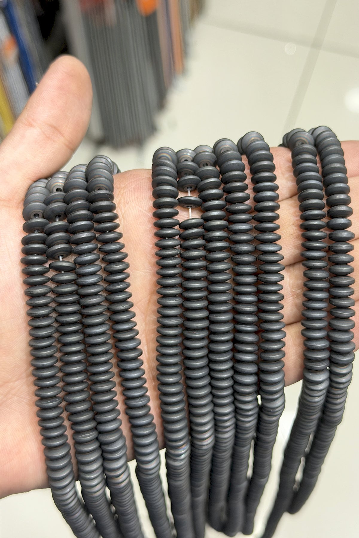 Hematit Taşı Rondela Kesim Mat Siyah 8x3mm Doğal Taş Dizi