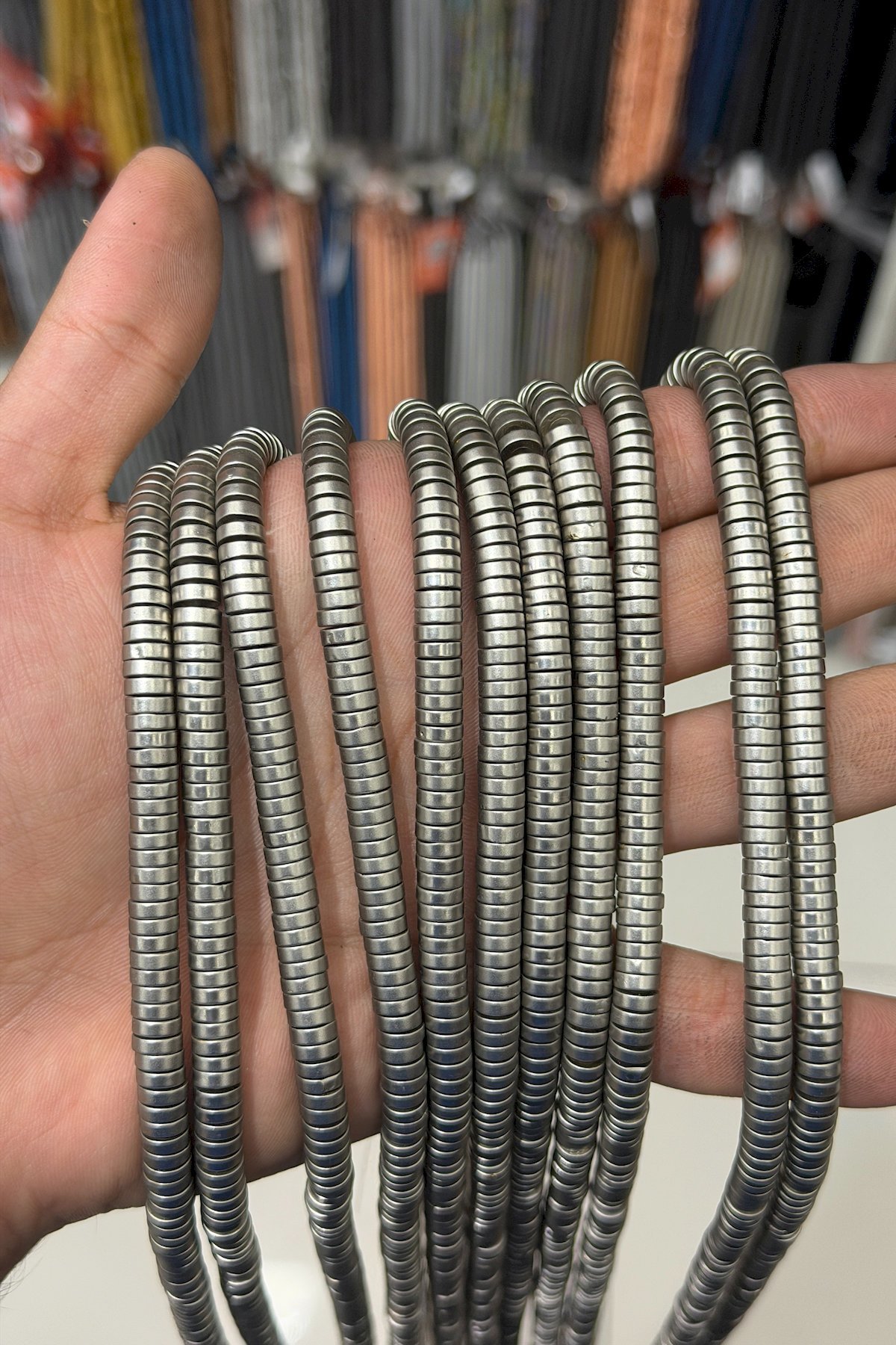 Hematit Taşı Rondela Kesim Mat Titanyum 6x2mm Doğal Taş Dizi