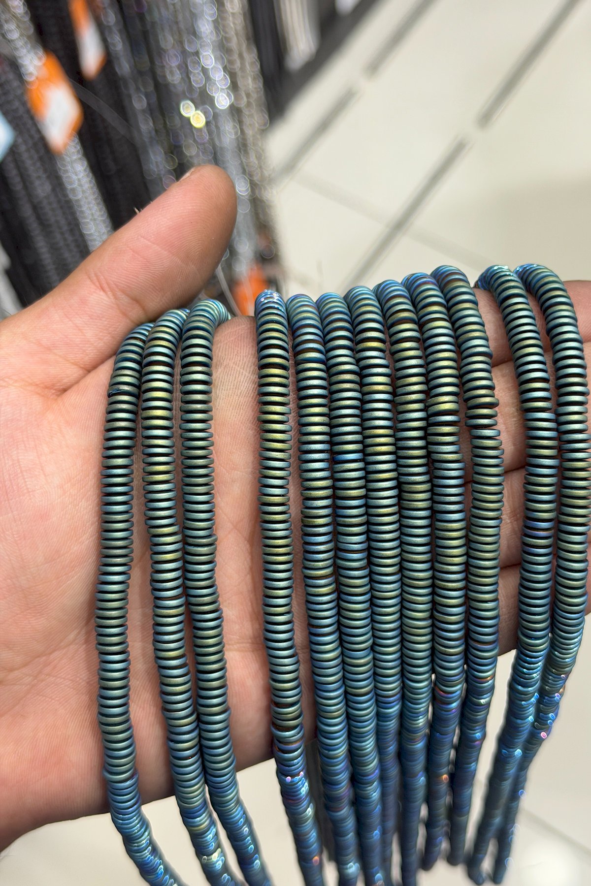Hematit Taşı Rondela Kesim Mat Yeşil 6x1mm Doğal Taş Dizi