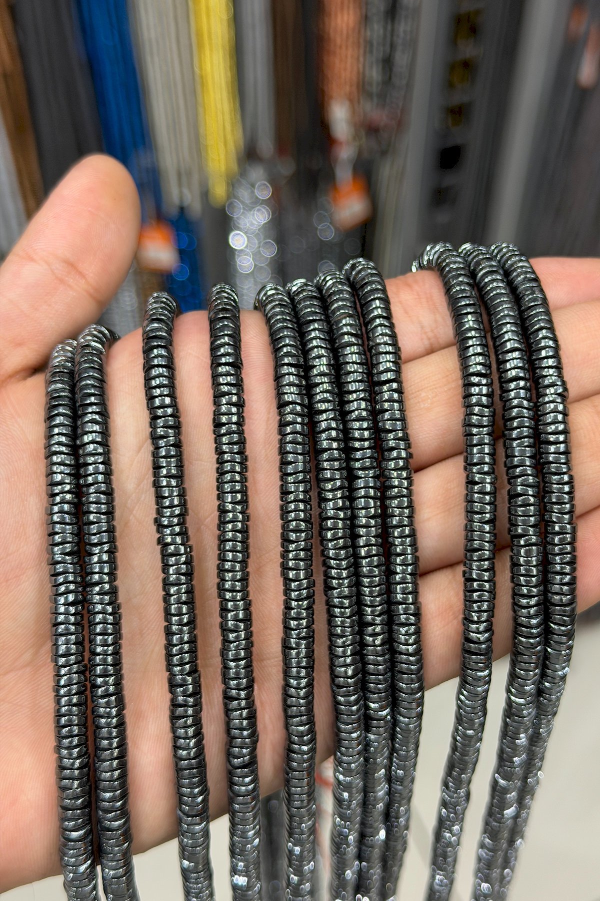 Hematit Taşı Rondela Kesim Parlak Füme 6x1mm Doğal Taş Dizi