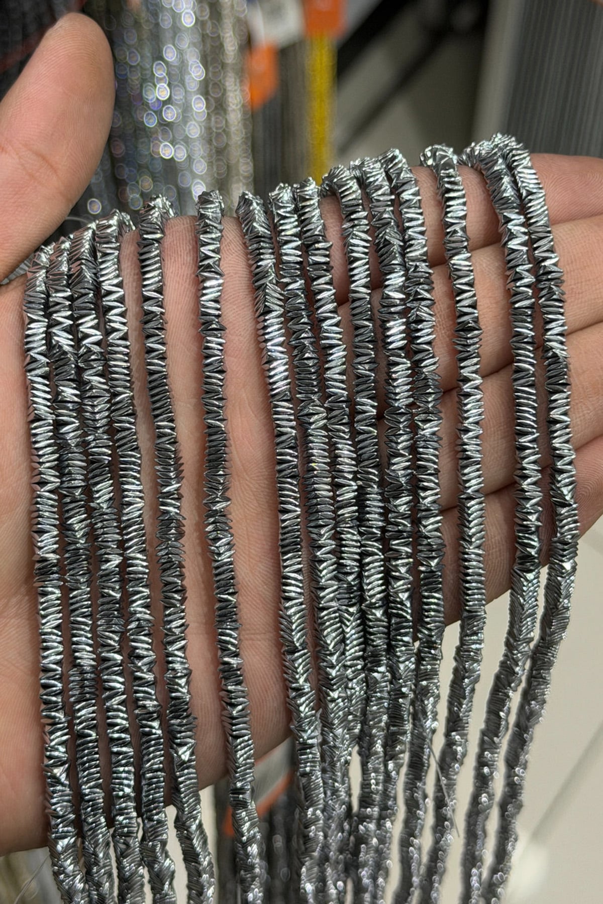 Hematit Taşı Rondela Kesim Parlak Gümüş 4x1mm Doğal Taş Dizi