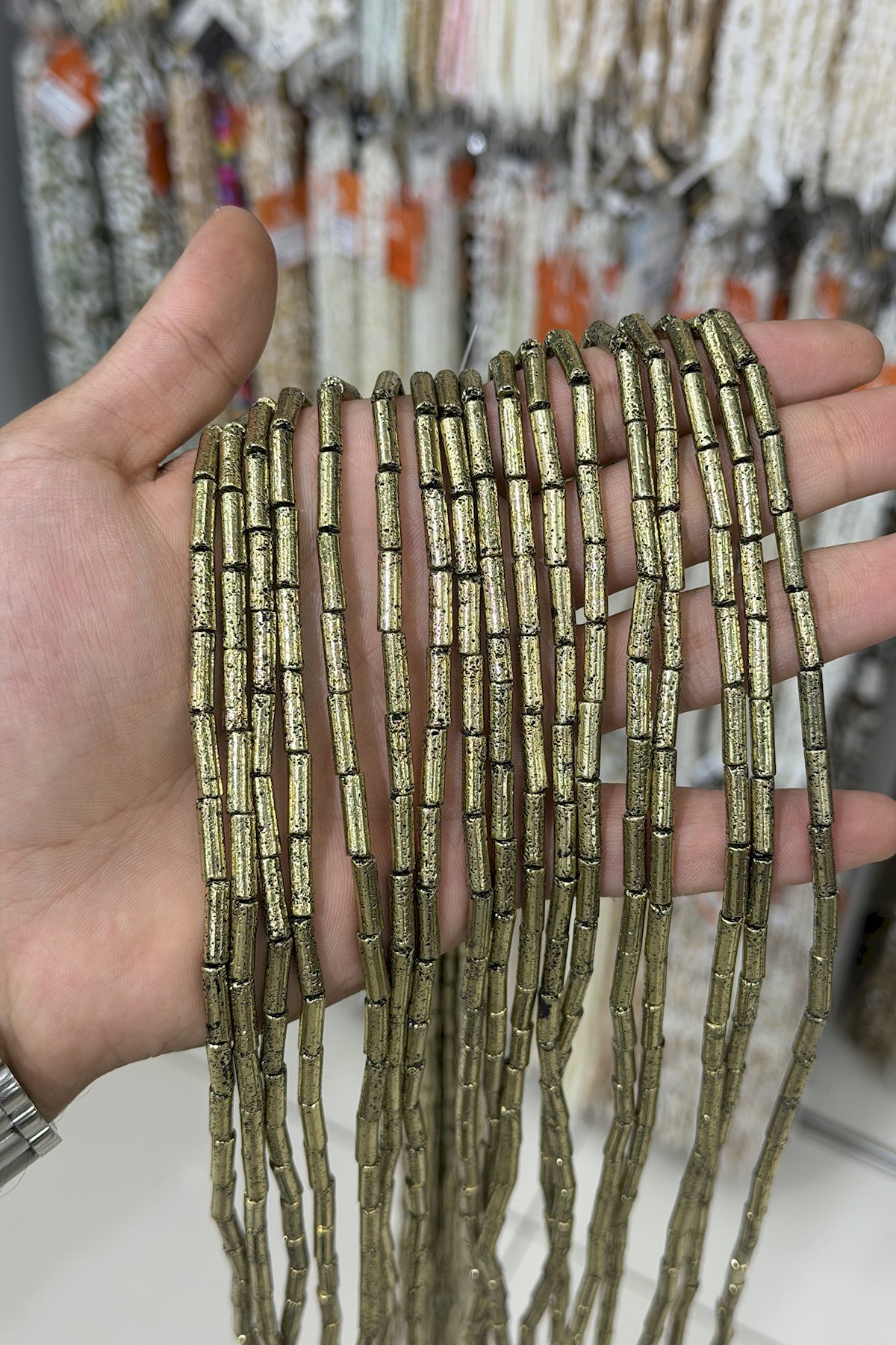 Hematit Taşı Silindir Kesim 4x13mm- Doğal Taş Dizi
