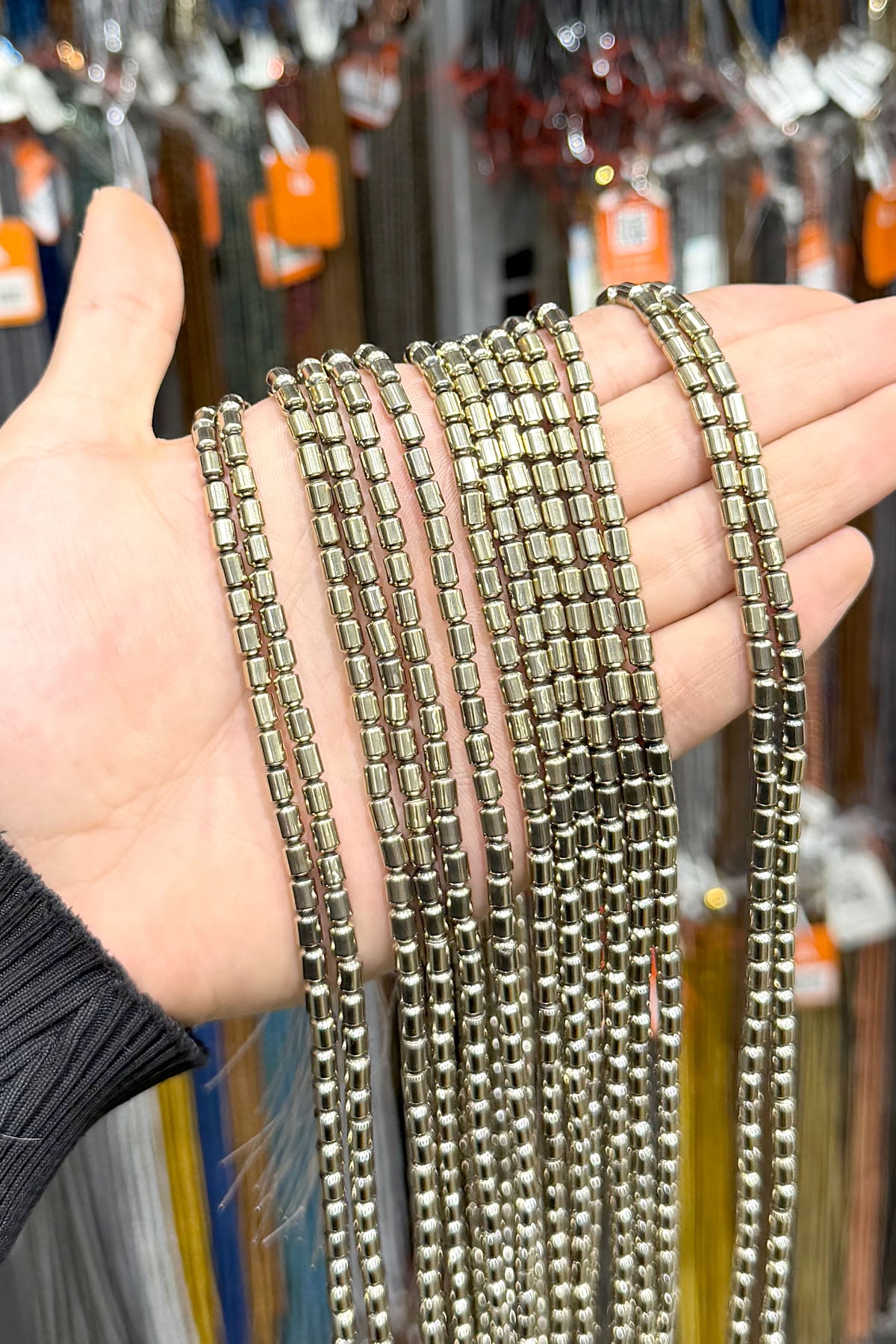Hematit Taşı Silindir Kesim Parlak Antik Sarı 4x5mm Doğal Taş Dizi