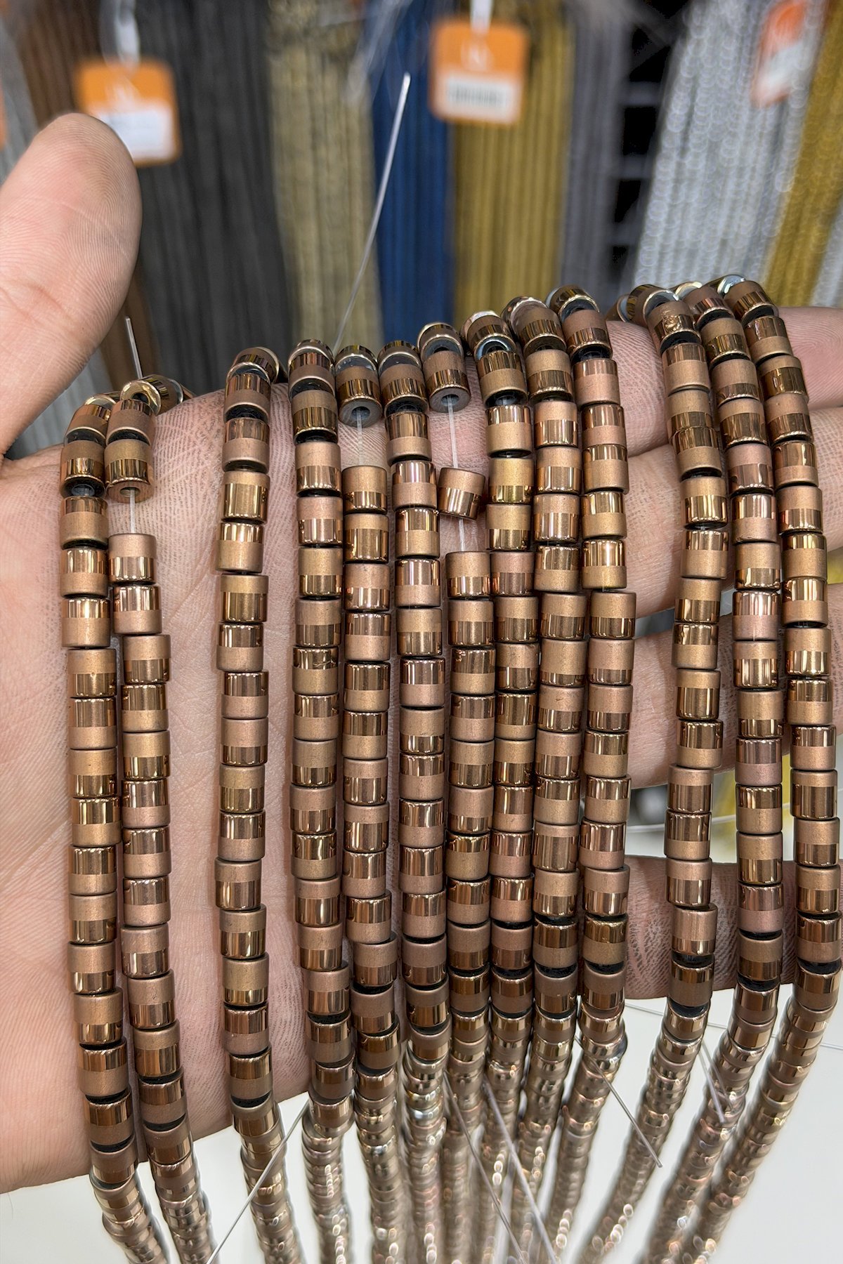 Hematit Taşı Silindir Kesim Parlak Kahverengi 6x6mm Doğal Taş Dizi