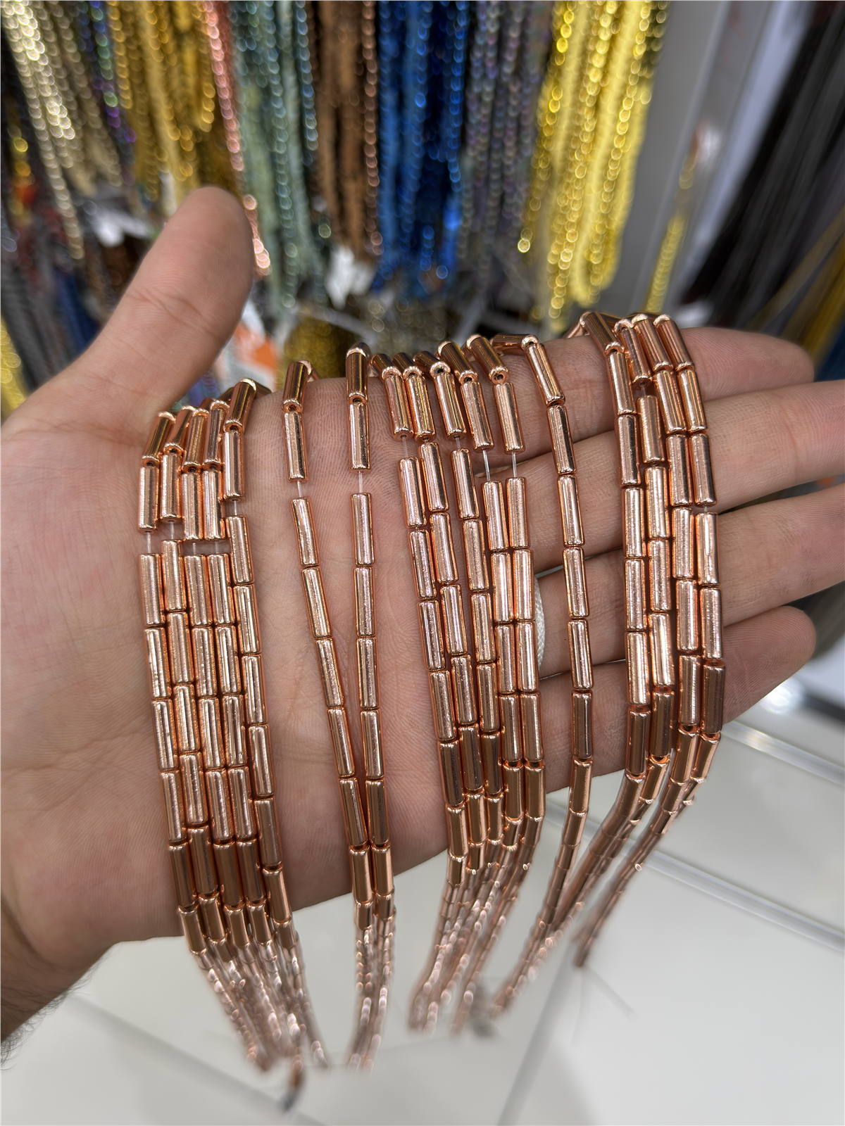 Hematit Taşı Silindir Kesim Parlak Roz 4x13mm Doğal Taş Dizi