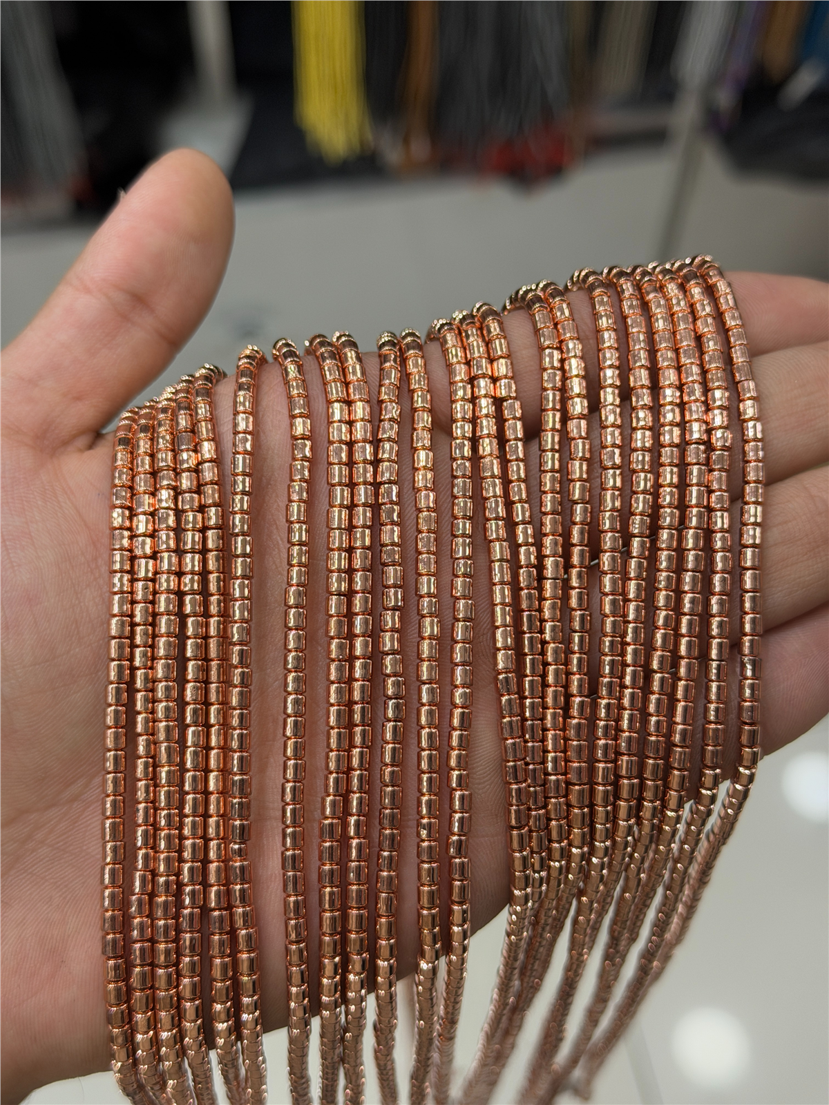 Hematit Taşı Silindir Kesim Parlak Roz 3mm Doğal Taş Dizi