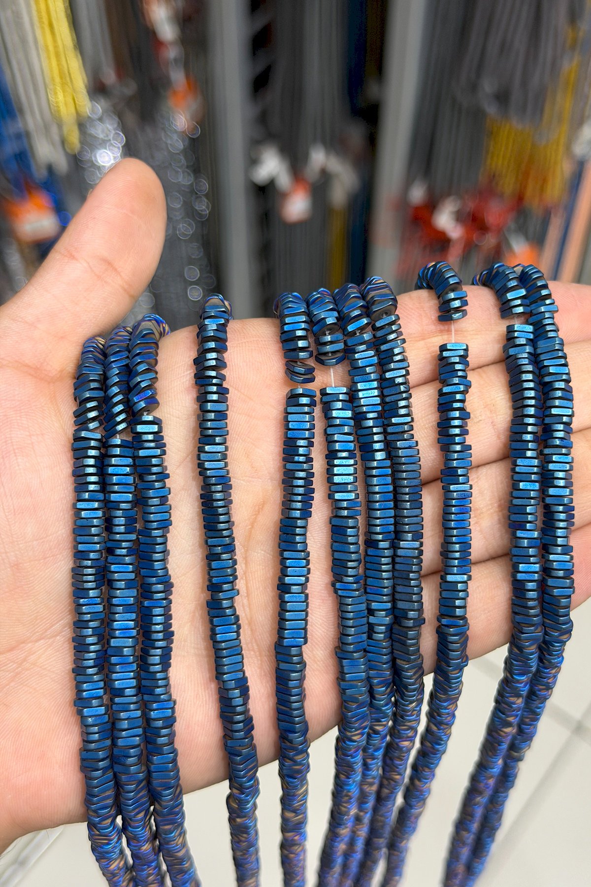 Hematit Taşı Üçgen Rondela Kesim Mat Mavi 6x2mm Doğal Taş Dizi
