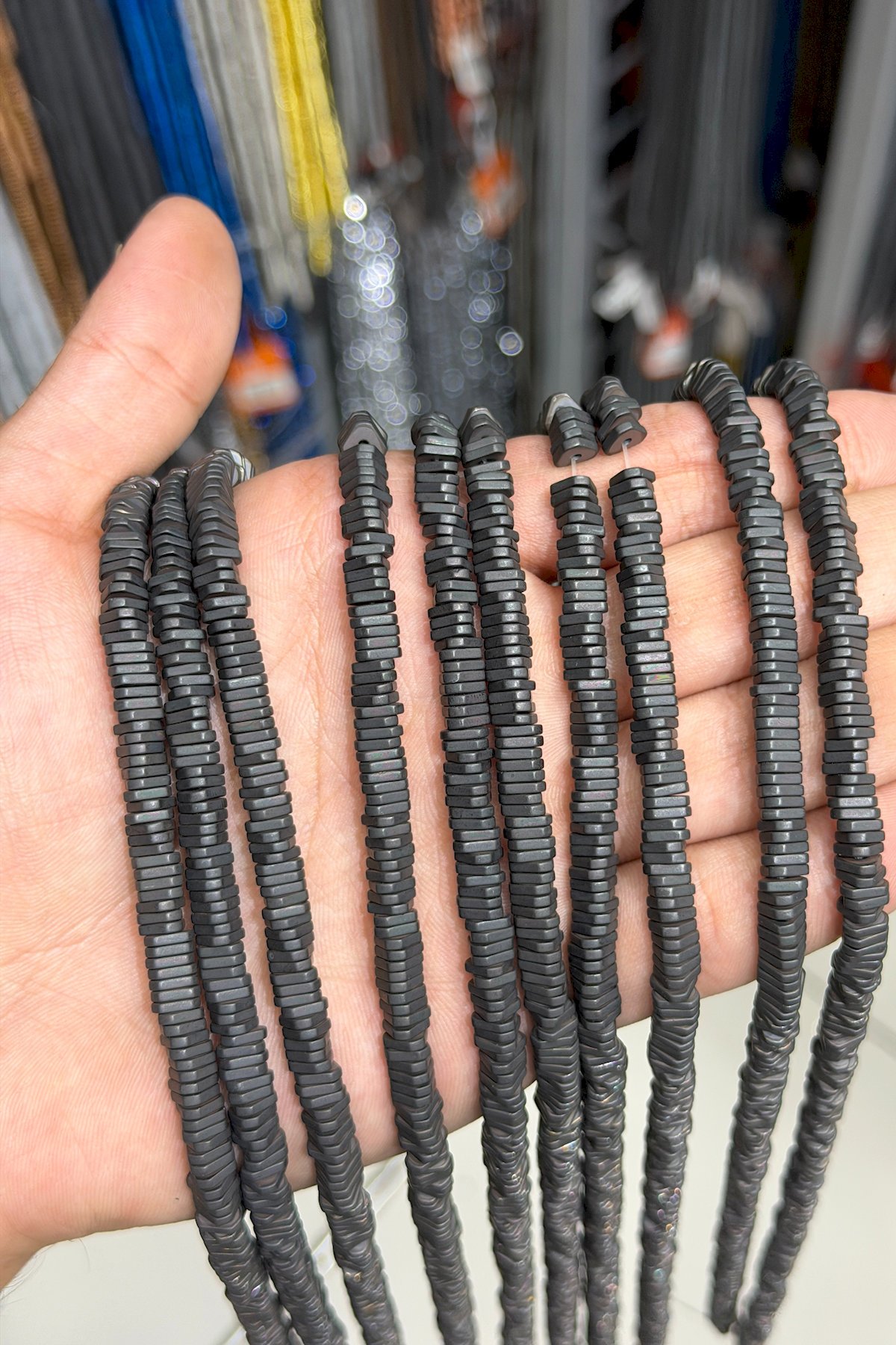 Hematit Taşı Üçgen Rondela Kesim Mat Siyah 6x2mm Doğal Taş Dizi