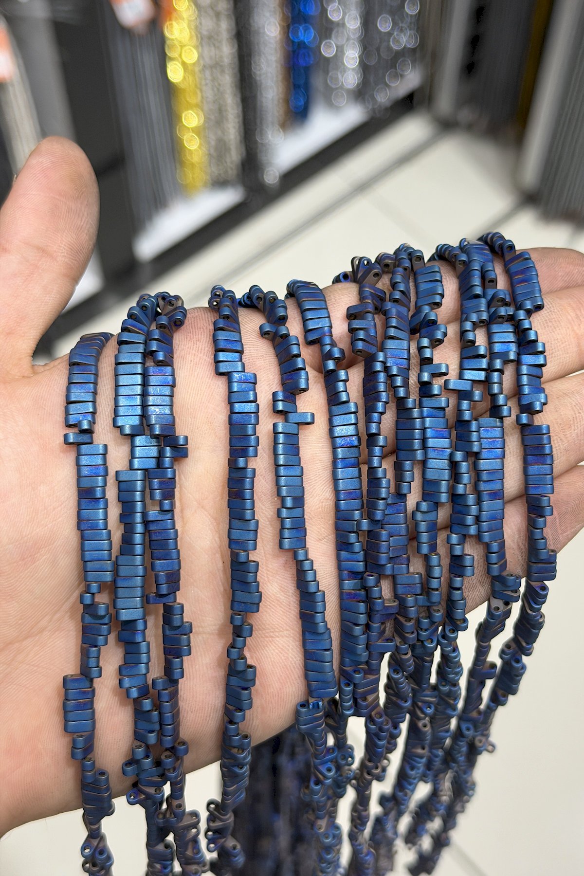 Hematit Taşı Yassı Dikdörtgen Kesim Mat Mavi 6x2mm Doğal Taş Dizi
