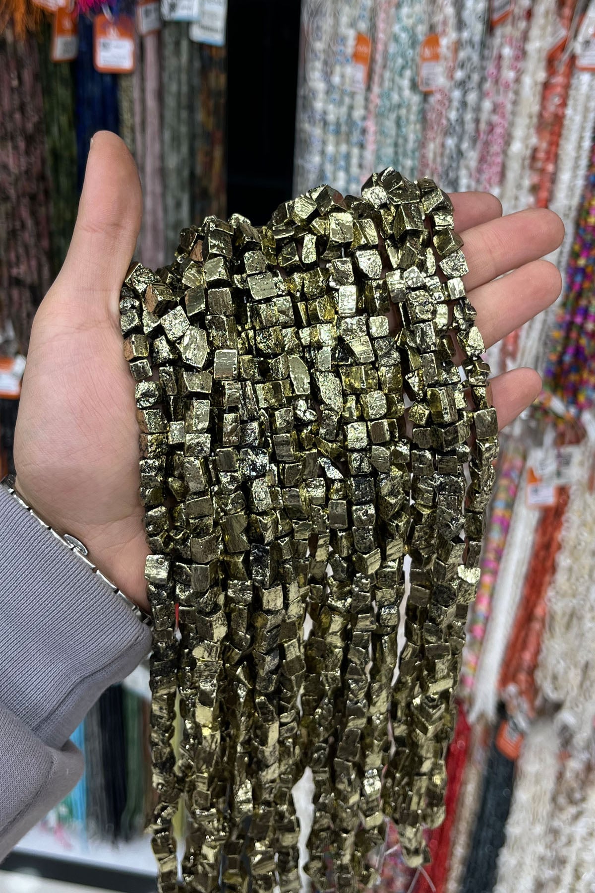 Hematit Taşı Yassı Kesim Parlak Antik Sarı 8x12mm Doğal Taş Dizi