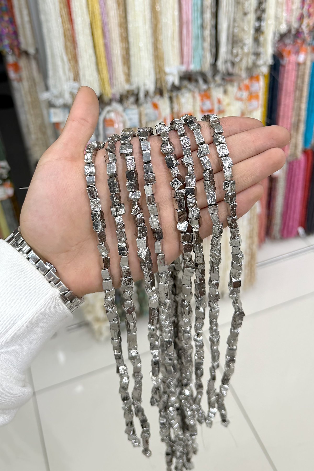 Hematit Taşı yassı Dörtgen Kesim 8x12mm- Gümüş Doğal Taş Dizi