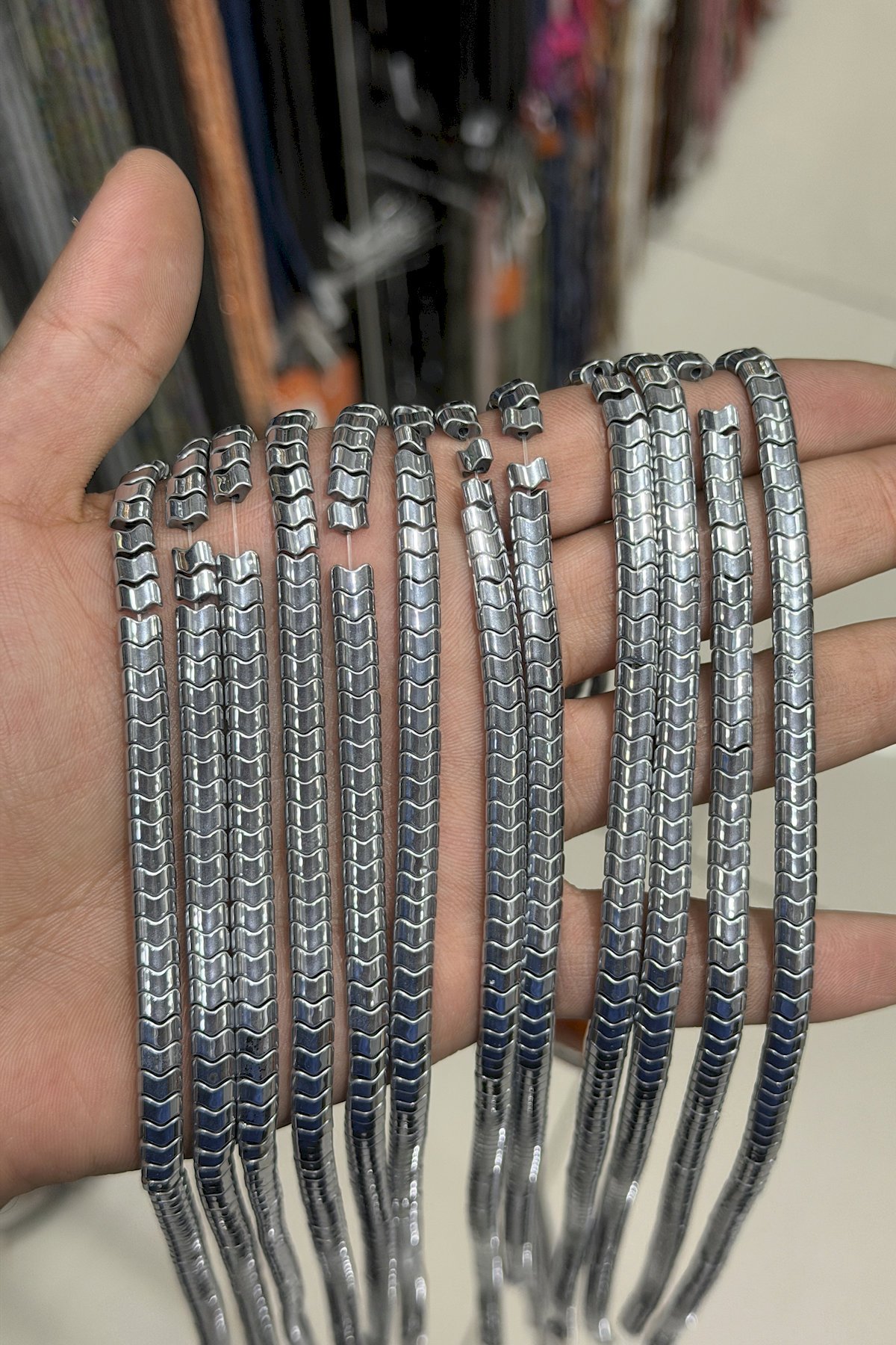 Hematit Taşı Yassı Kesim Parlak Gümüş 6x4mm Doğal Taş Dizi