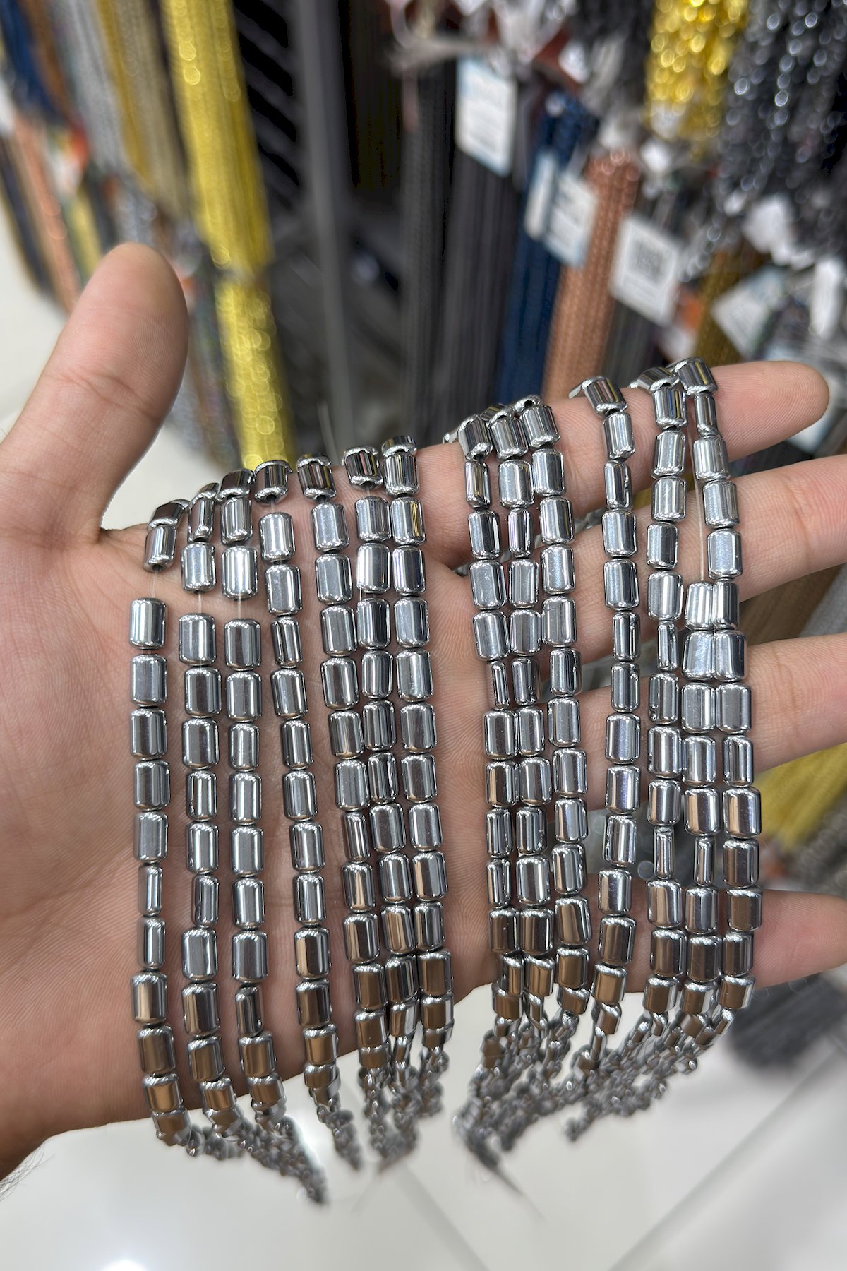 Hematit Taşı Yassı Kesim Parlak Gümüş 6x8mm Doğal Taş Dizi