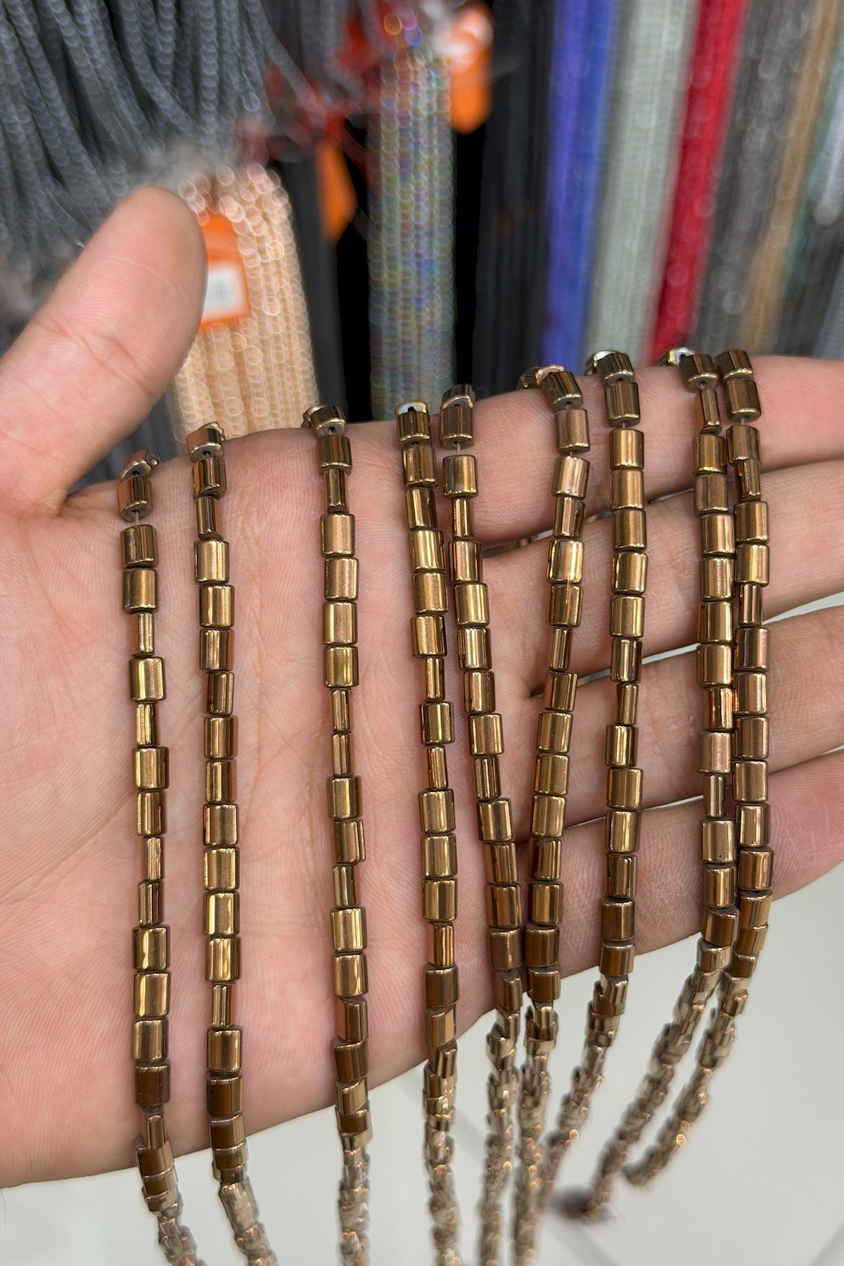 Hematit Taşı Yassı Kesim Parlak Kahverengi 5x5mm Doğal Taş Dizi