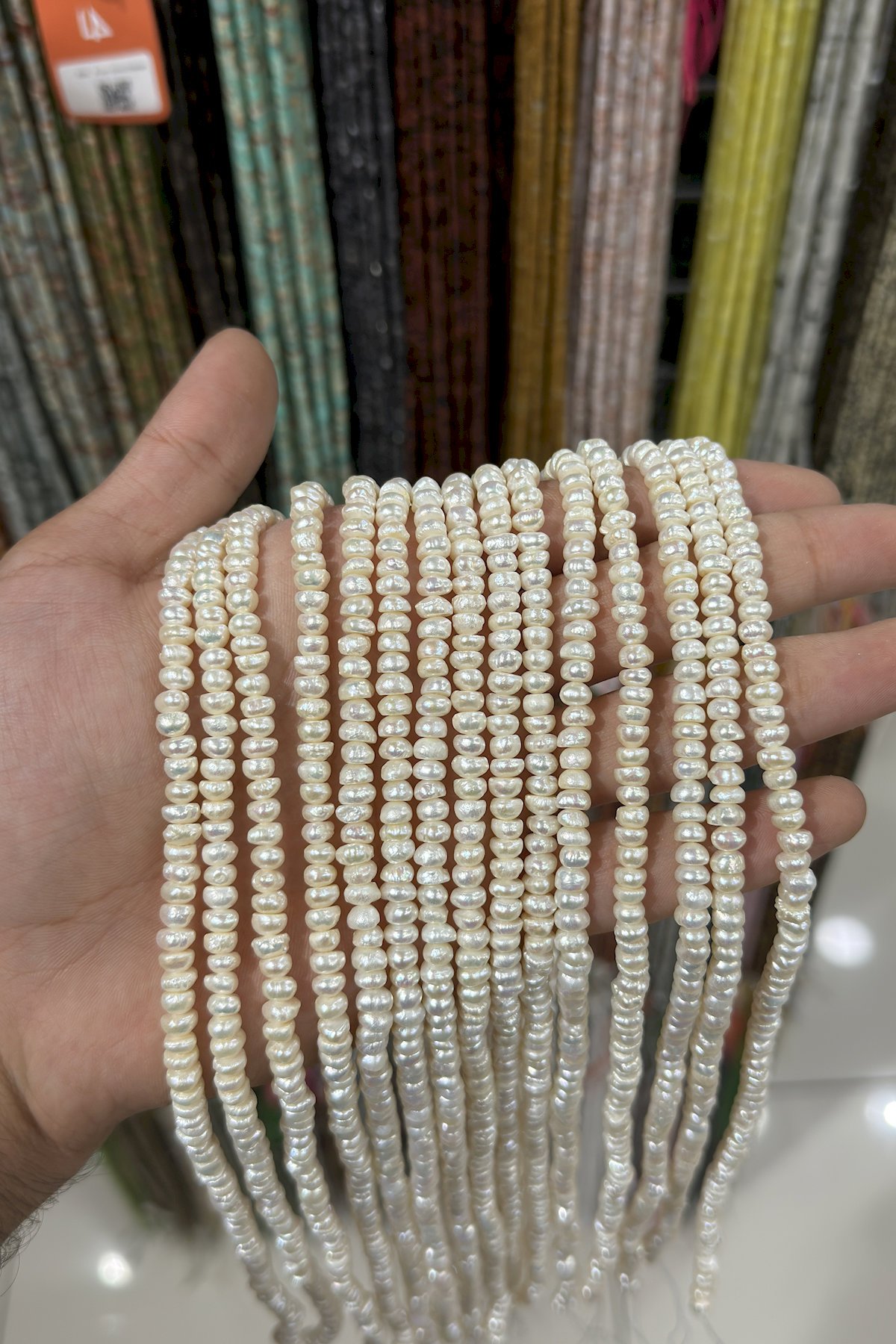 İnci Doğal Taş - Amorf Kesim 6-7mm Dizi