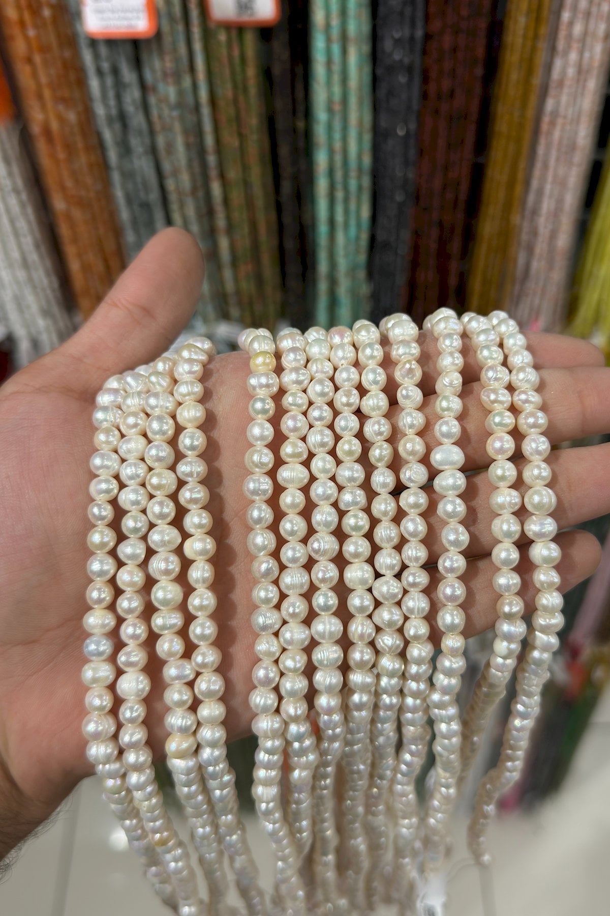 İnci Doğal Taş-Beyaz Küre Kesim 6-7mm Dizi AB