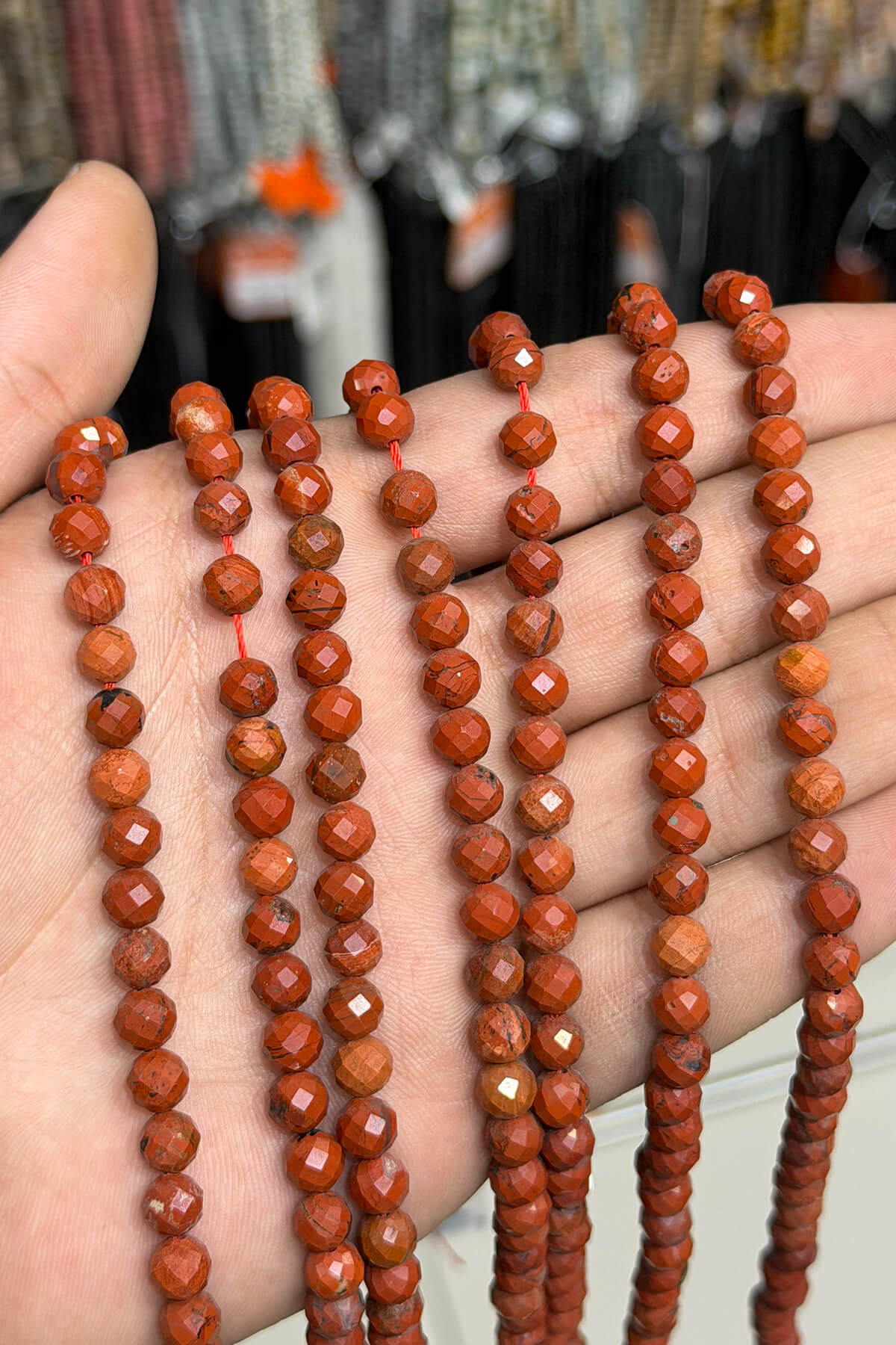 Jasper Taşı Kristal Kesim Parlak Kırmızı 6mm Doğal Taş Dizi [AA]